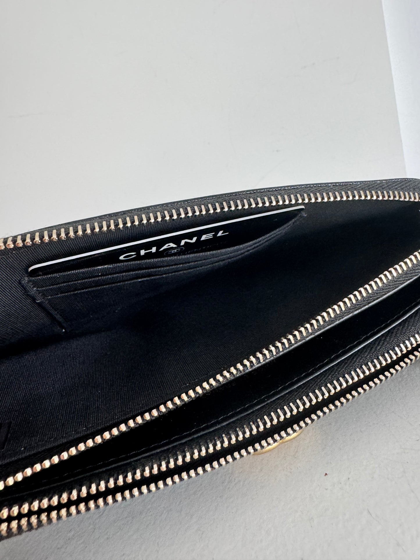 Chanel Boy Wallet On chain