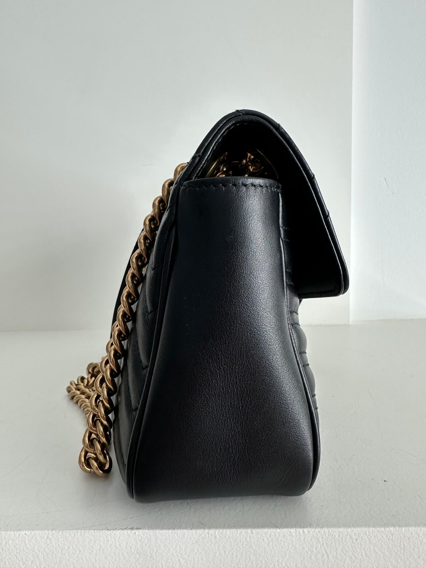 Gucci marmont matelasse small flap bag