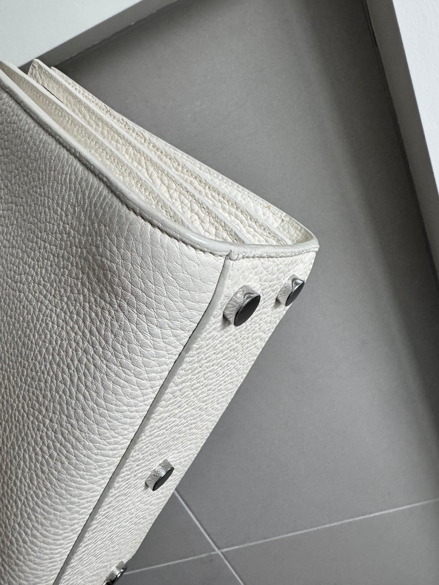 Saint Laurent Sac De Jour bag