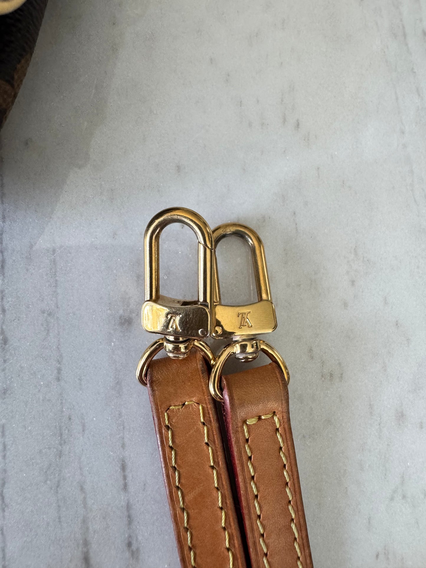 Louis Vuitton Eva Clutch On Chain