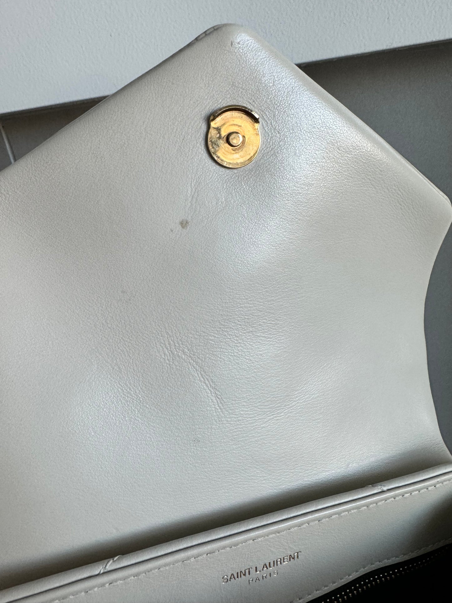 Saint Laurent toy loulou crossbody bag, blanc vintage