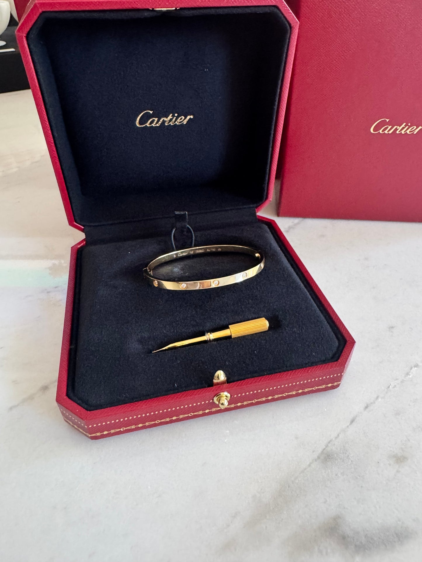 Cartier love bracelet small model 10 diamonds