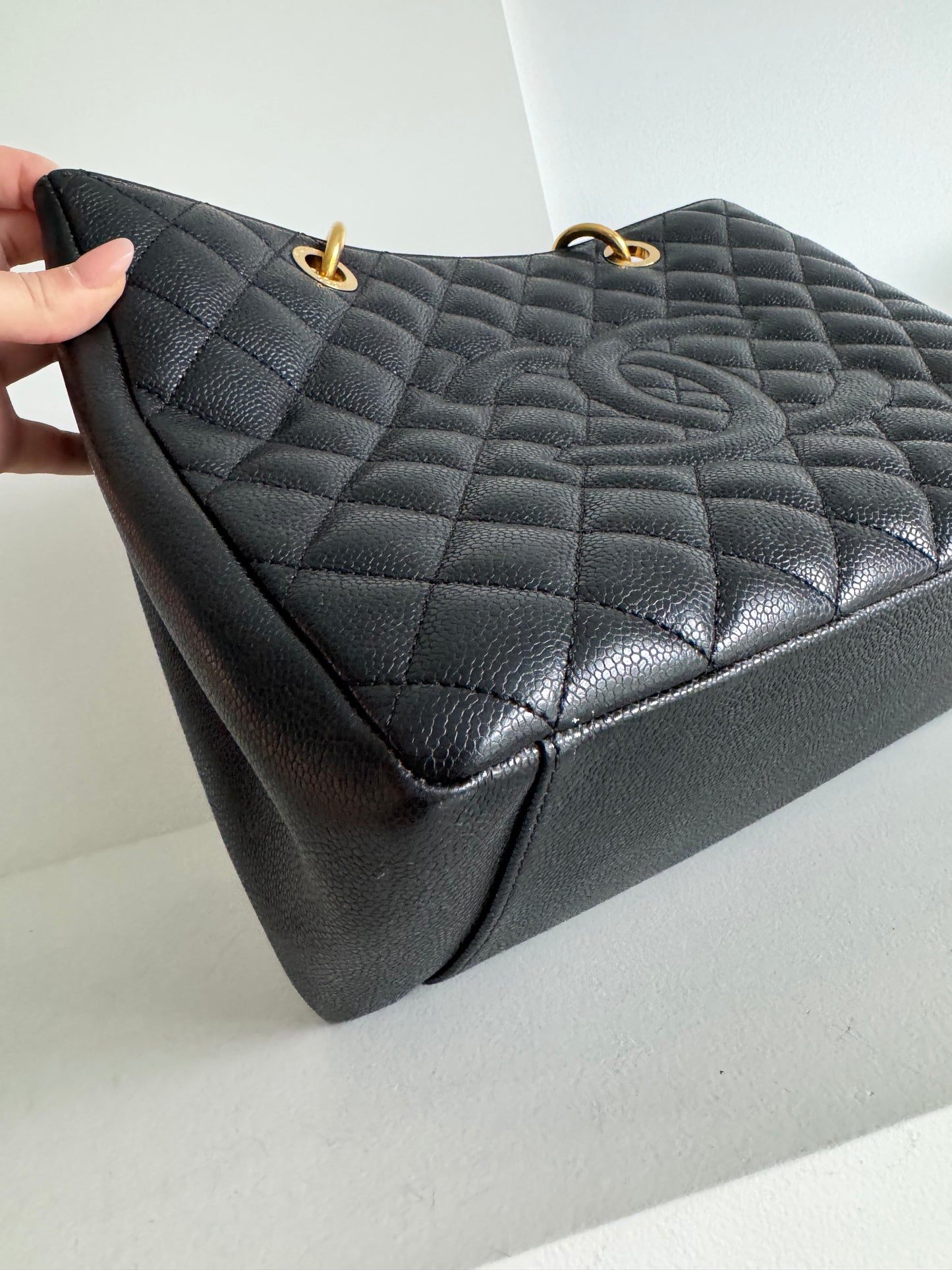 Chanel Caviar GST Bag. GHE