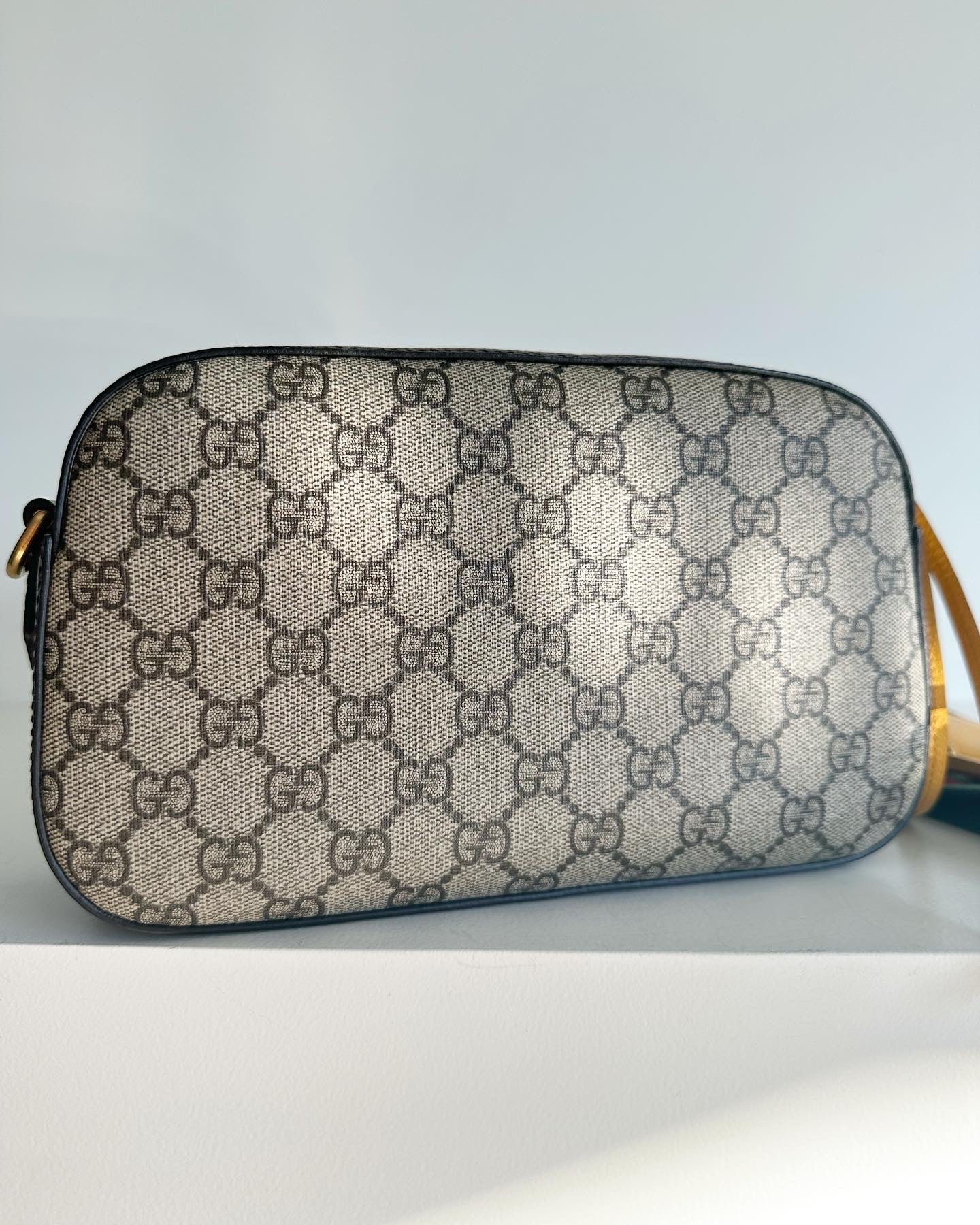 GUCCI Neo Vintage GG Supreme leather-canvas shoulder bag