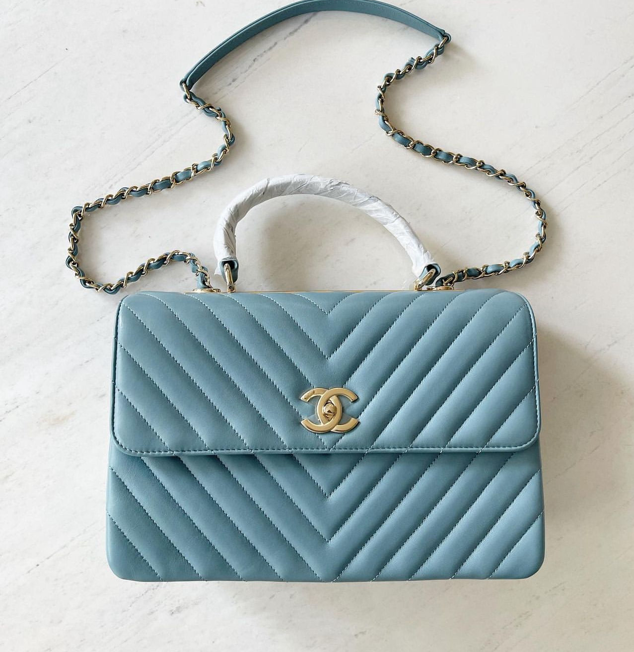 Chanel lambskin medium chevron trendy top handle