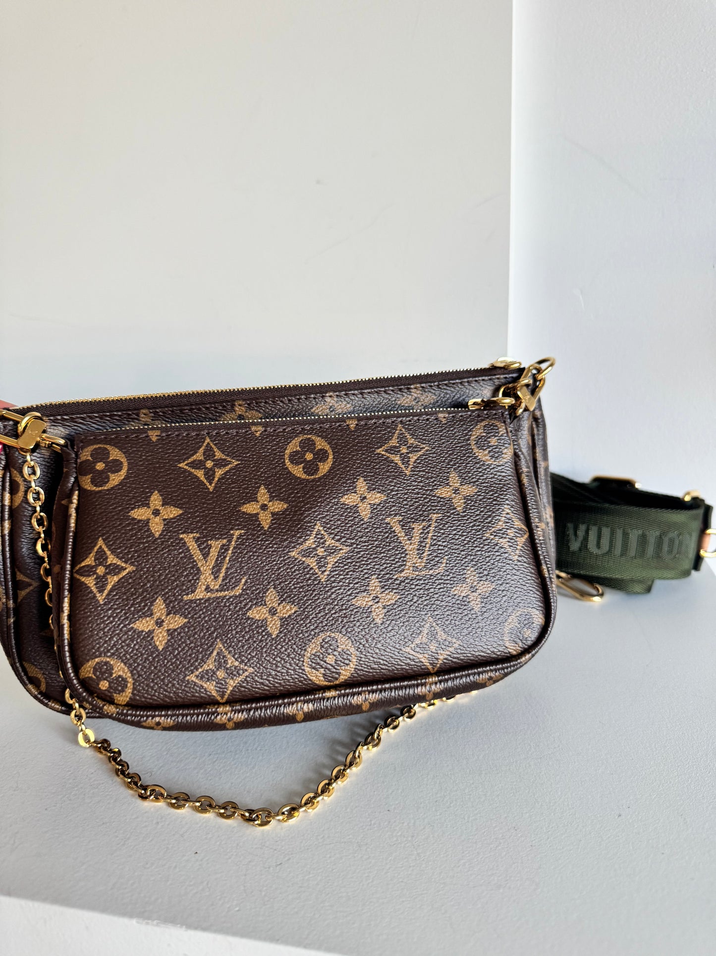 Louis Vuitton Monogram Multipochette