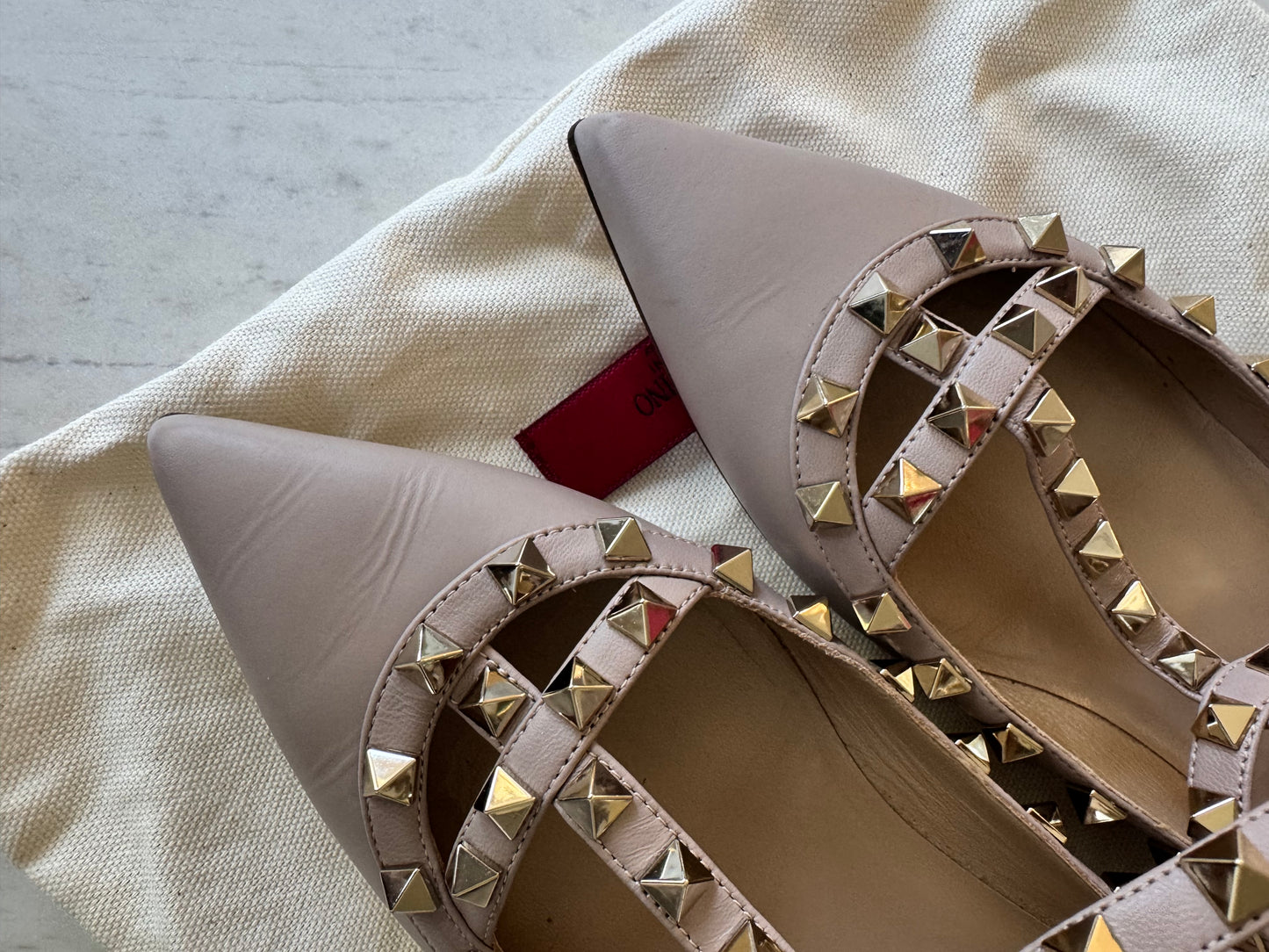 Valentino Garavani Rockstud Pointed Toe Ballerina Shoes