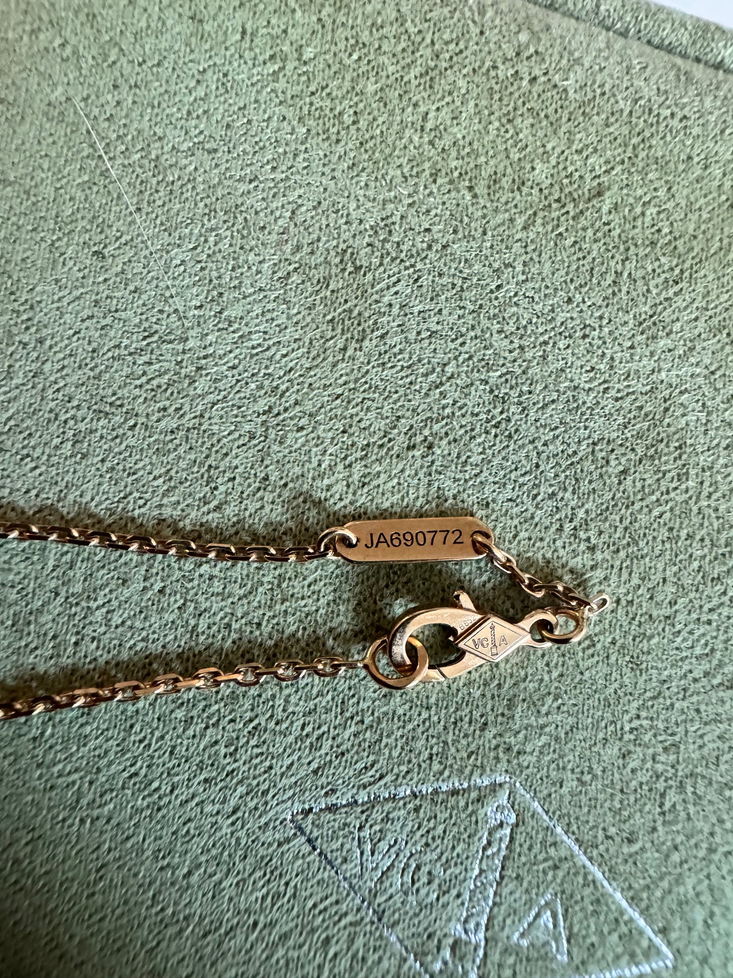 Van Cleef & Arpels Alhambra Malachite Pendant