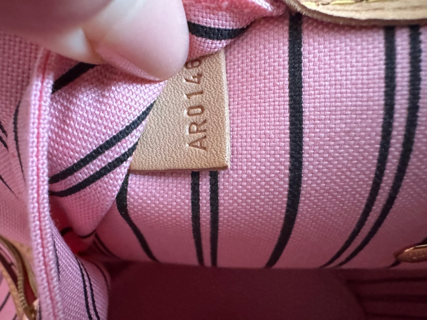 Louis Vuitton Neverfull MM Jungle Dot, Limited Edition