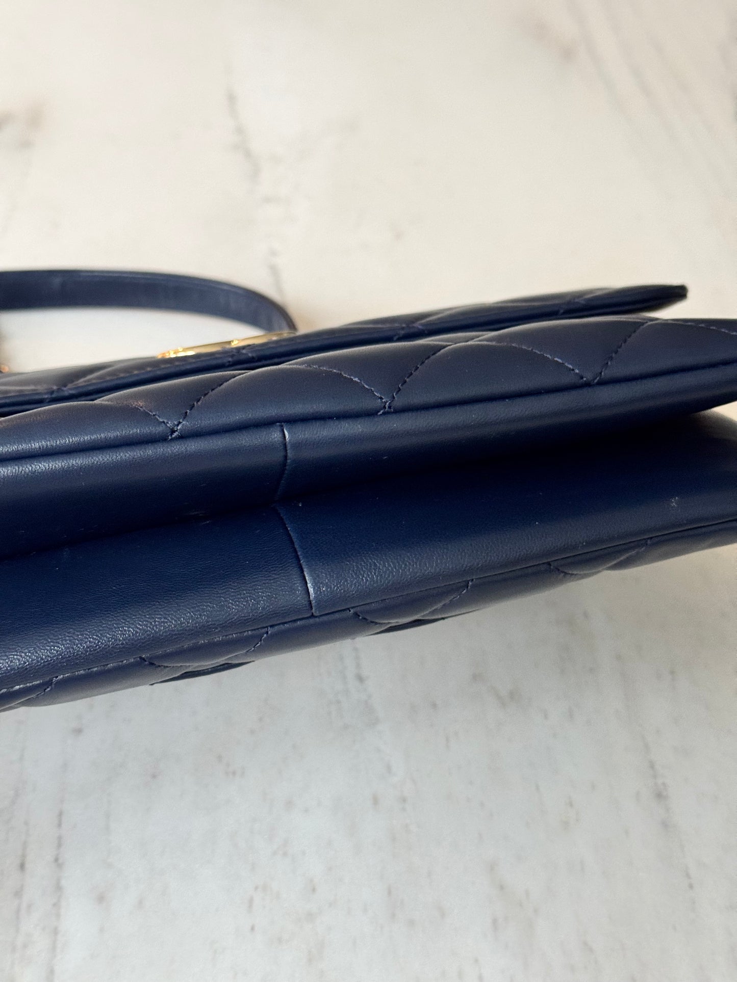 Chanel Lambskin Quilted Medium Trendy CC Flap Navy