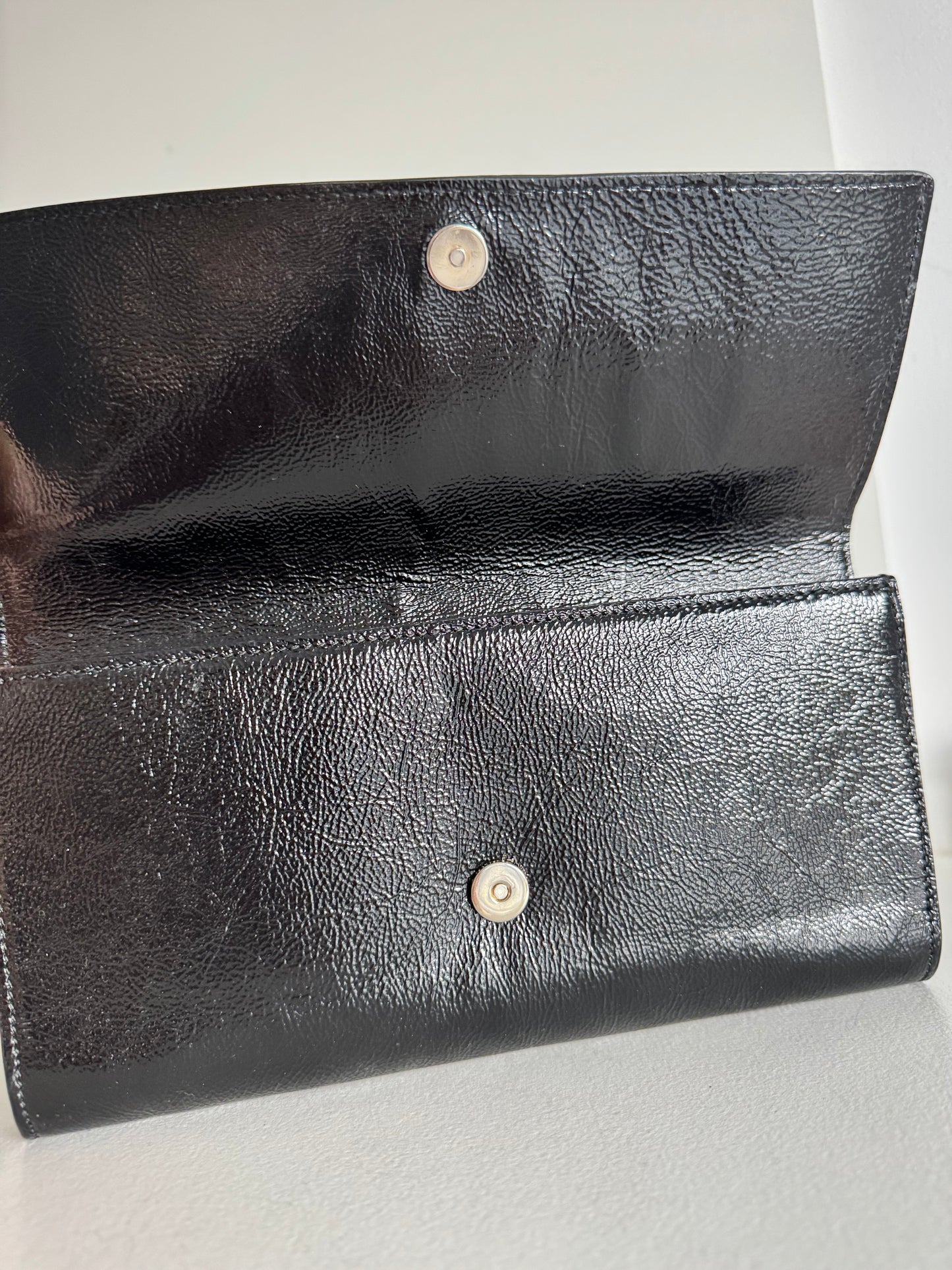 Saint Laurent black textured patent monogram belle de jour clutch