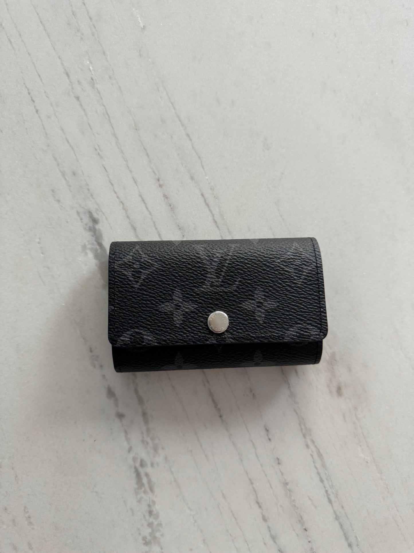 Louis Vuitton 6 key ring holder