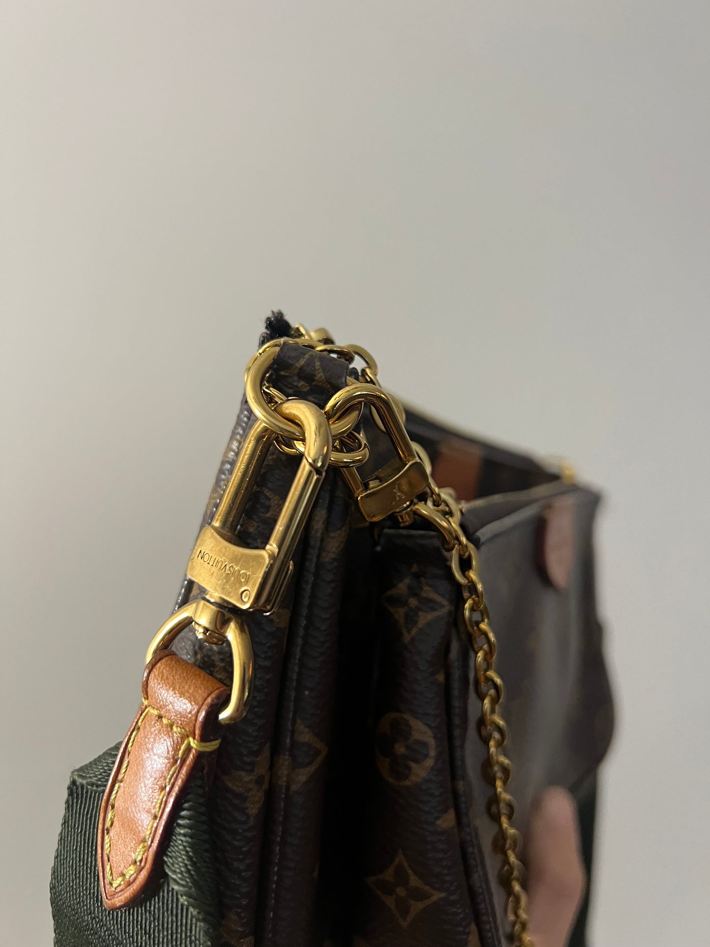 Louis Vuitton multi pochette monogram, kakhi strap