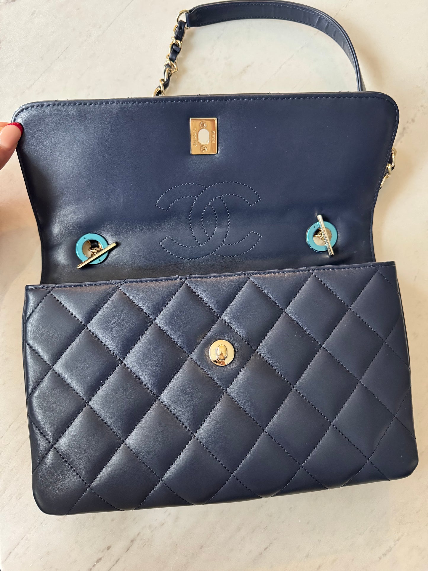 Chanel Lambskin Quilted Medium Trendy CC Flap Navy