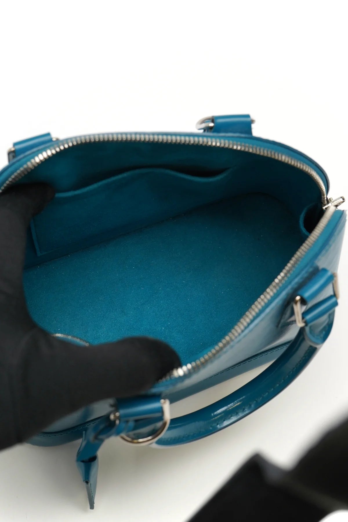 Louis Vuitton Epi Alma BB Cyan