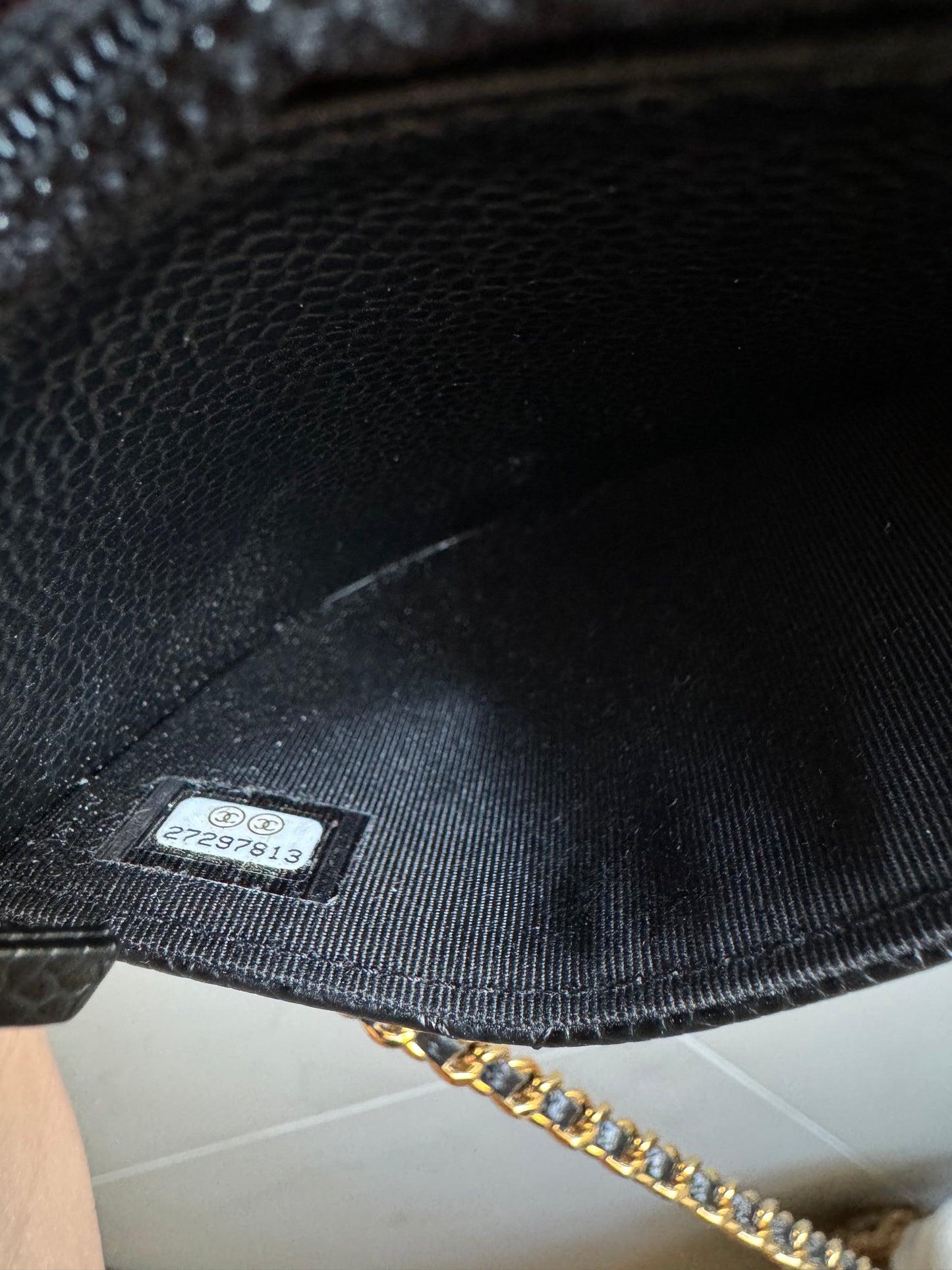 Chanel quilted caviar wallet on chain w/ghw