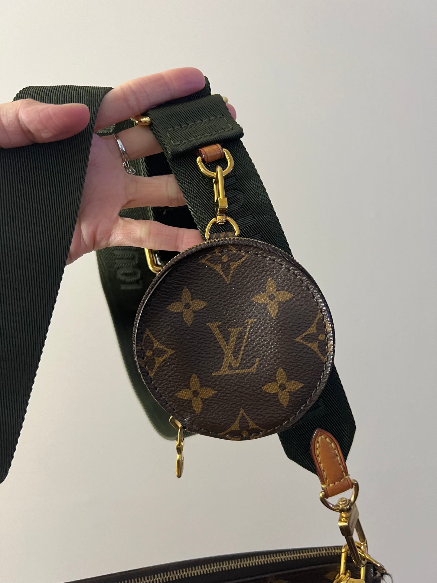 Louis Vuitton multi pochette monogram, kakhi strap