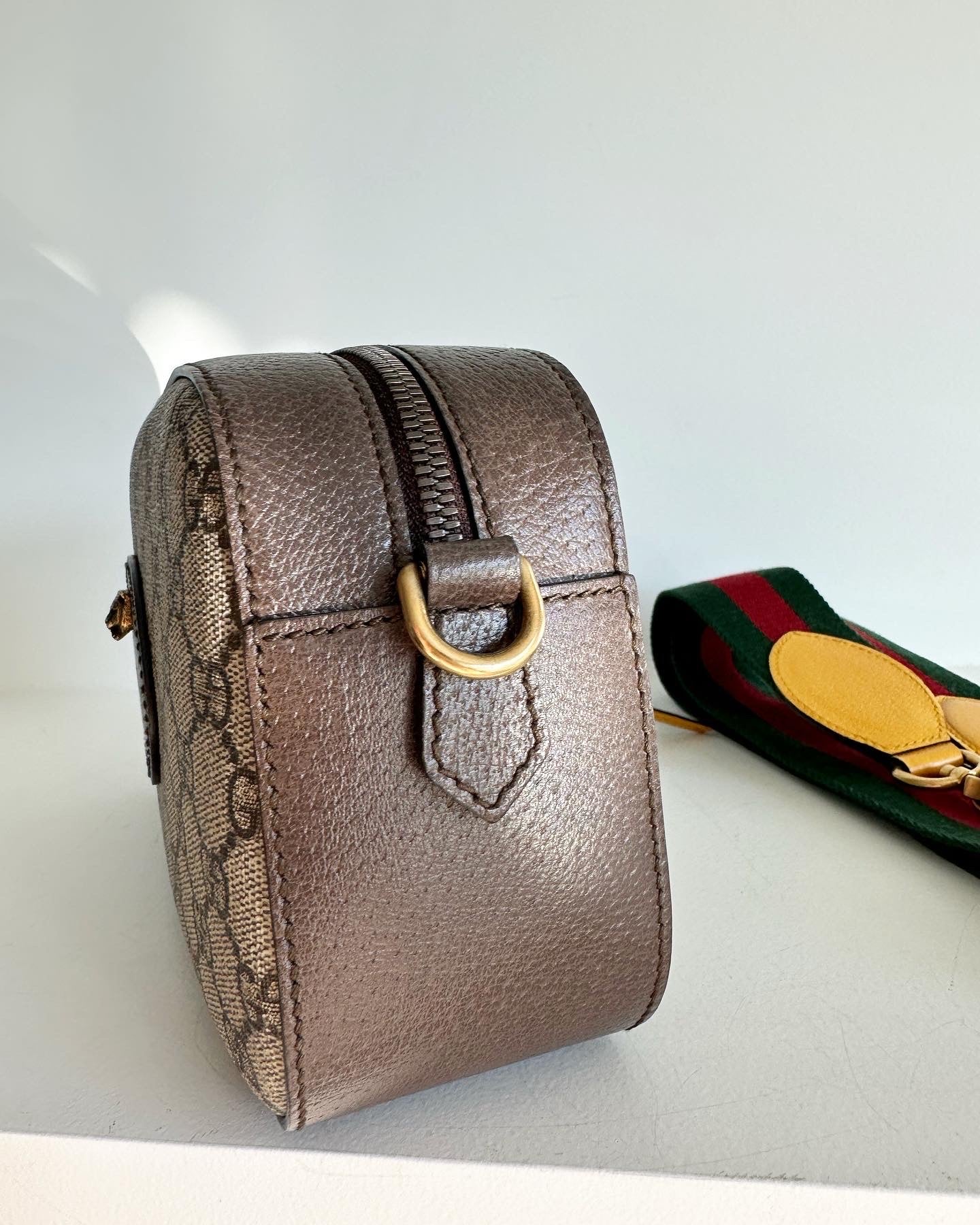 GUCCI Neo Vintage GG Supreme leather-canvas shoulder bag