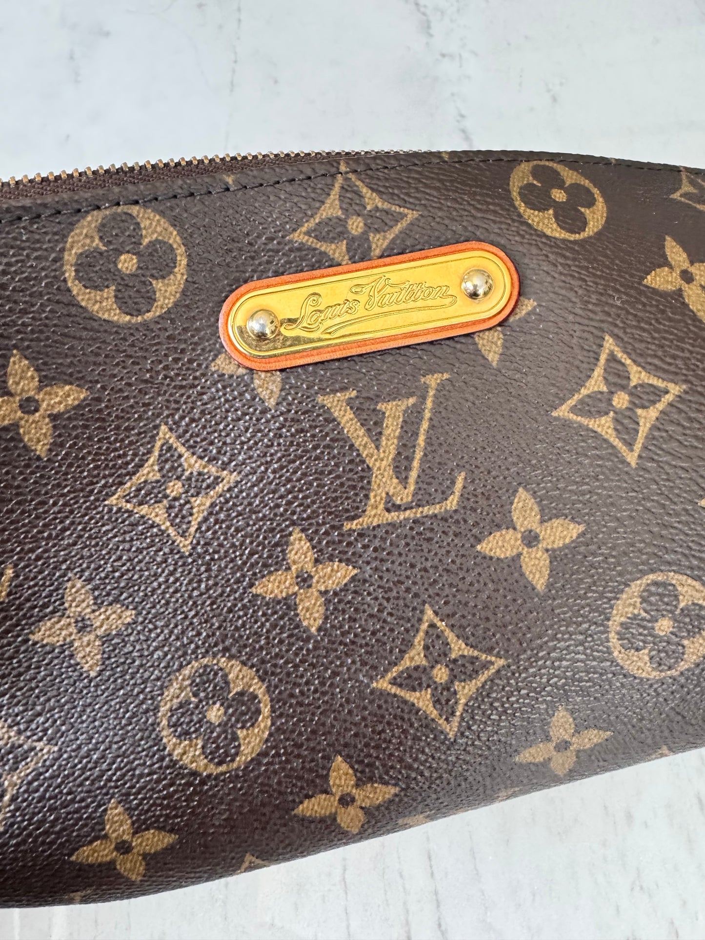 Louis Vuitton Eva Clutch On Chain