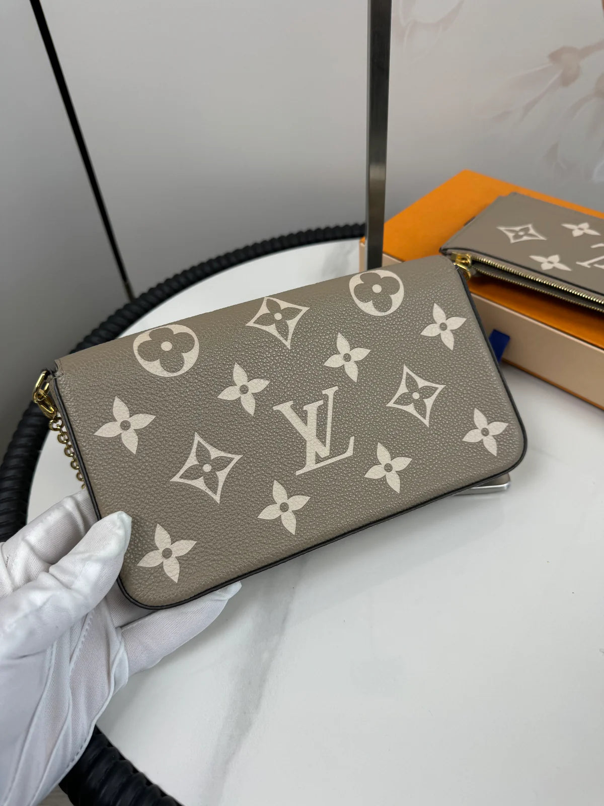Louis Vuitton Empreinte Monogram Felicie Pochette, Turtle Dove