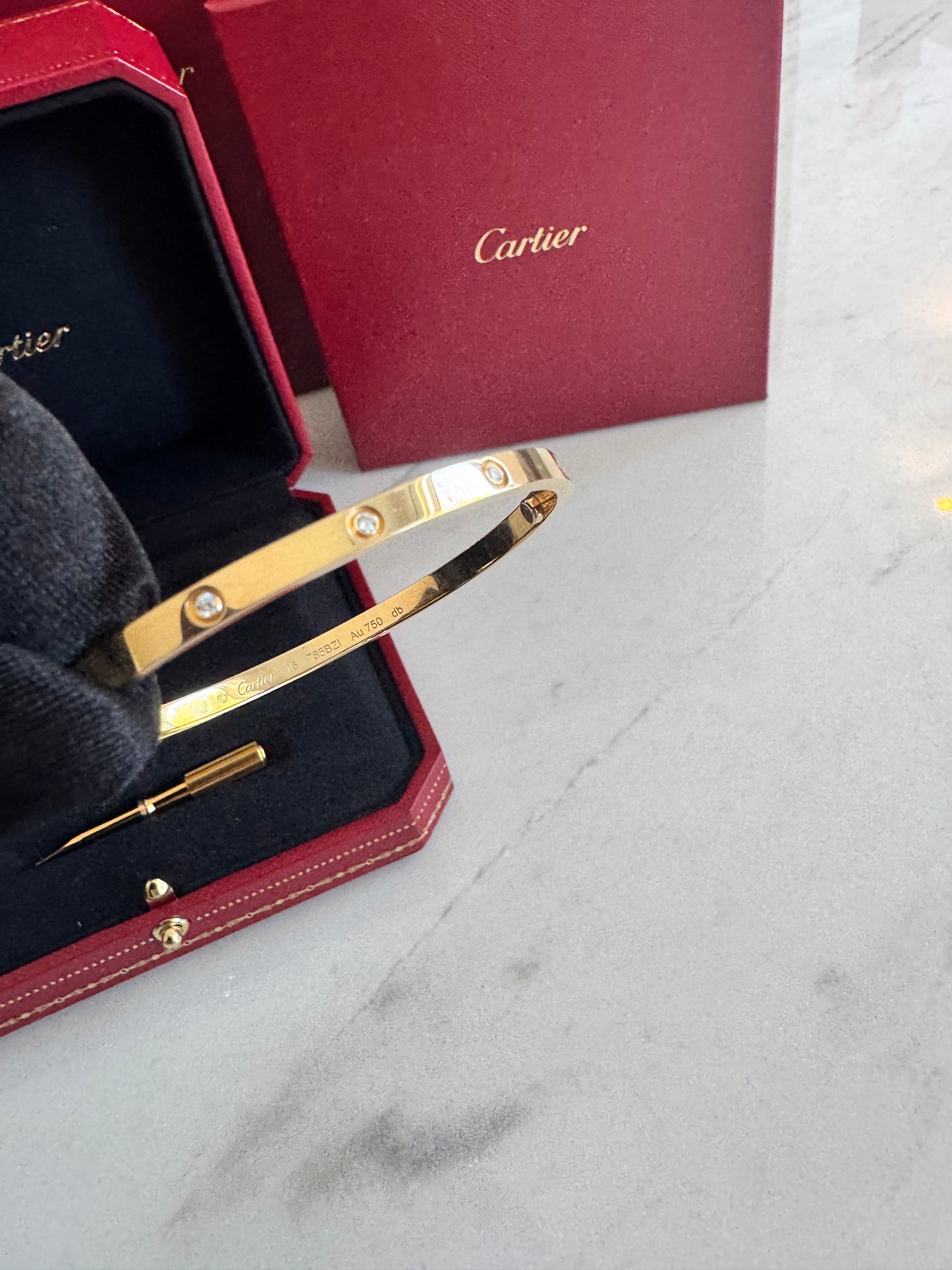 Cartier love bracelet small model 10 diamonds