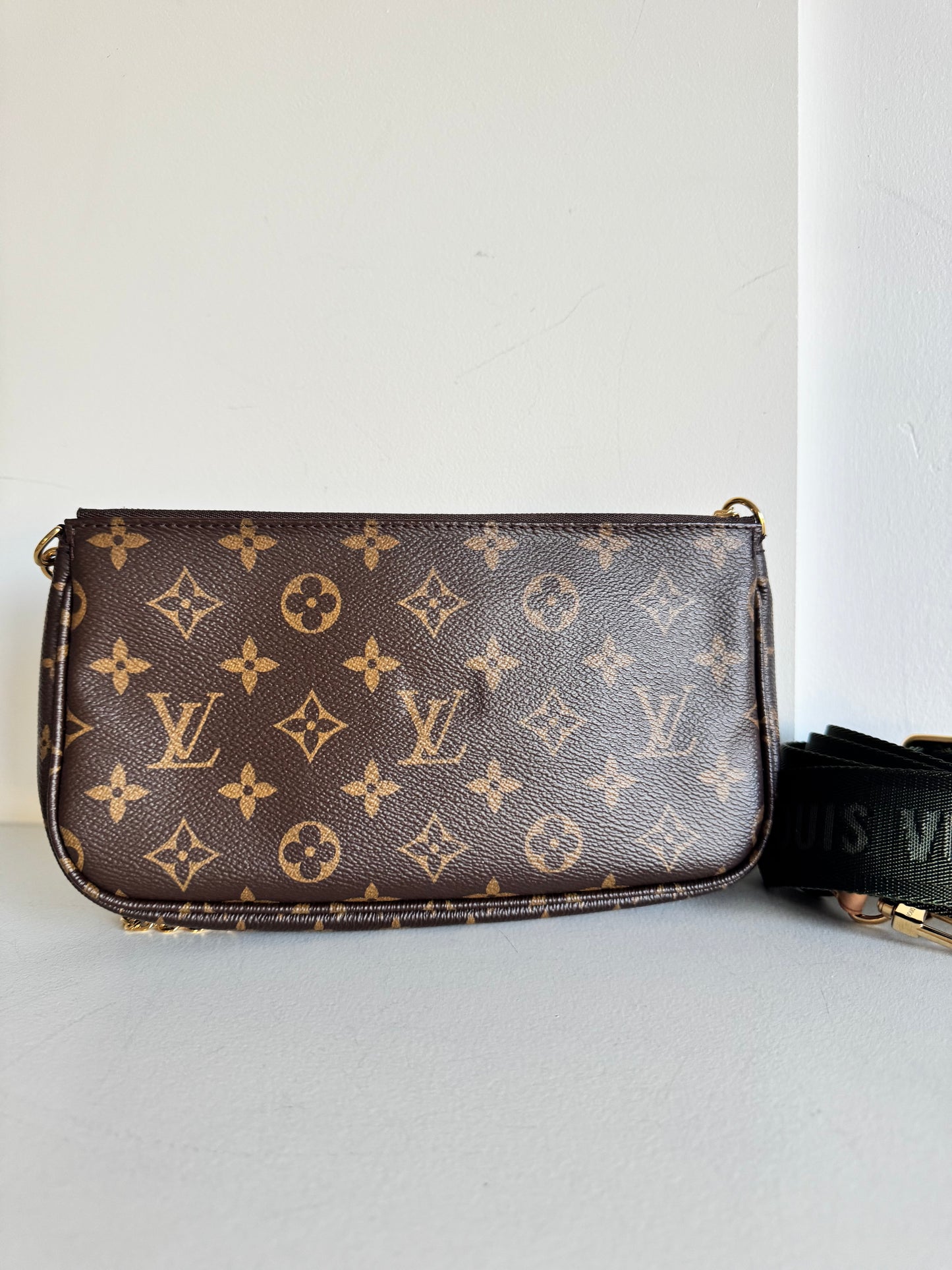 Louis Vuitton Monogram Multipochette