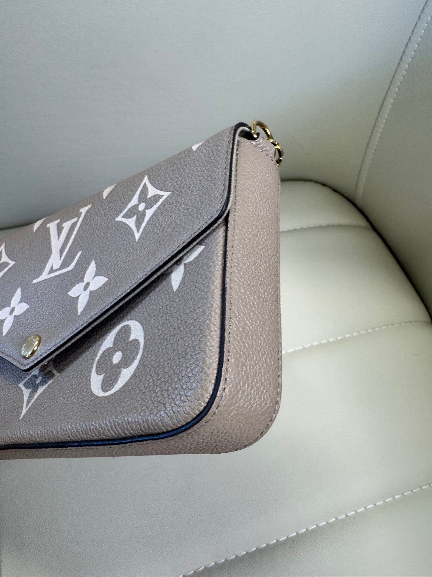 Louis Vuitton Empreinte Monogram Felicie Pochette, Turtle Dove