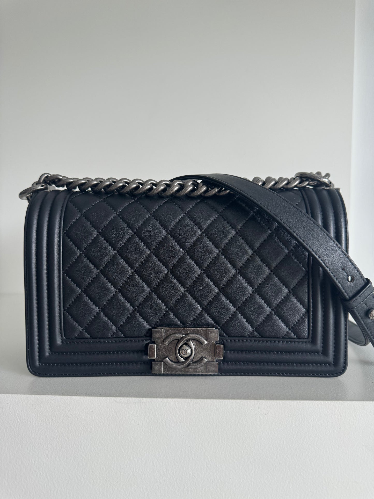 Chanel quilted old medium boy bag
