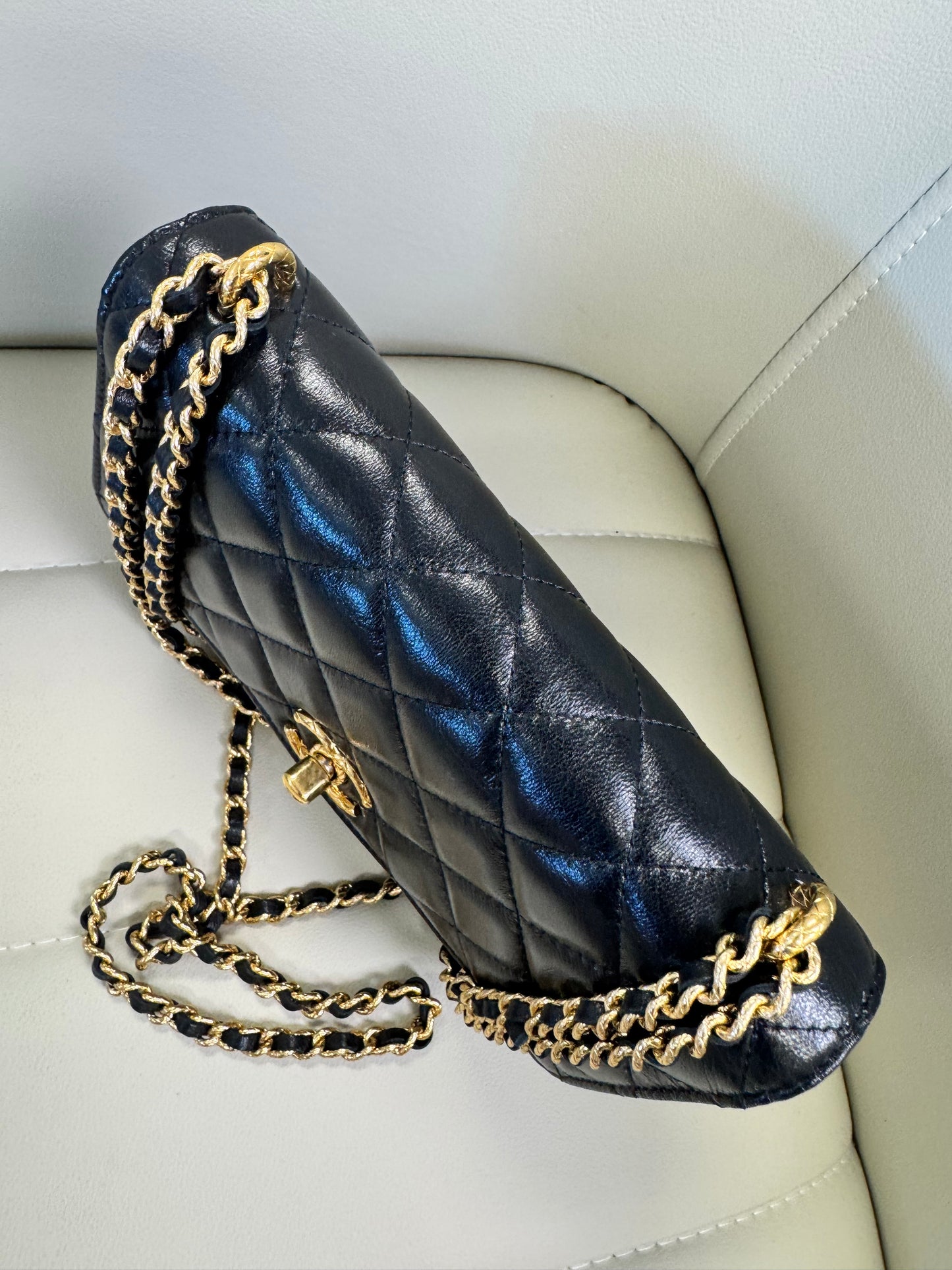 Chanel Lambskin Quilted CC Wallet On Chain WOC
