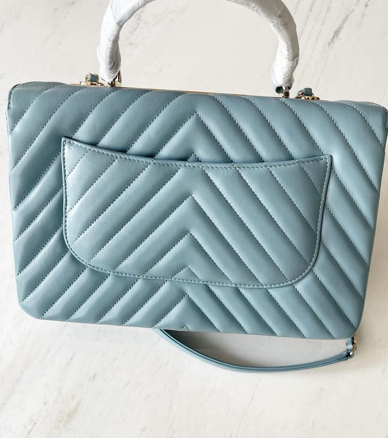 Chanel lambskin medium chevron trendy top handle