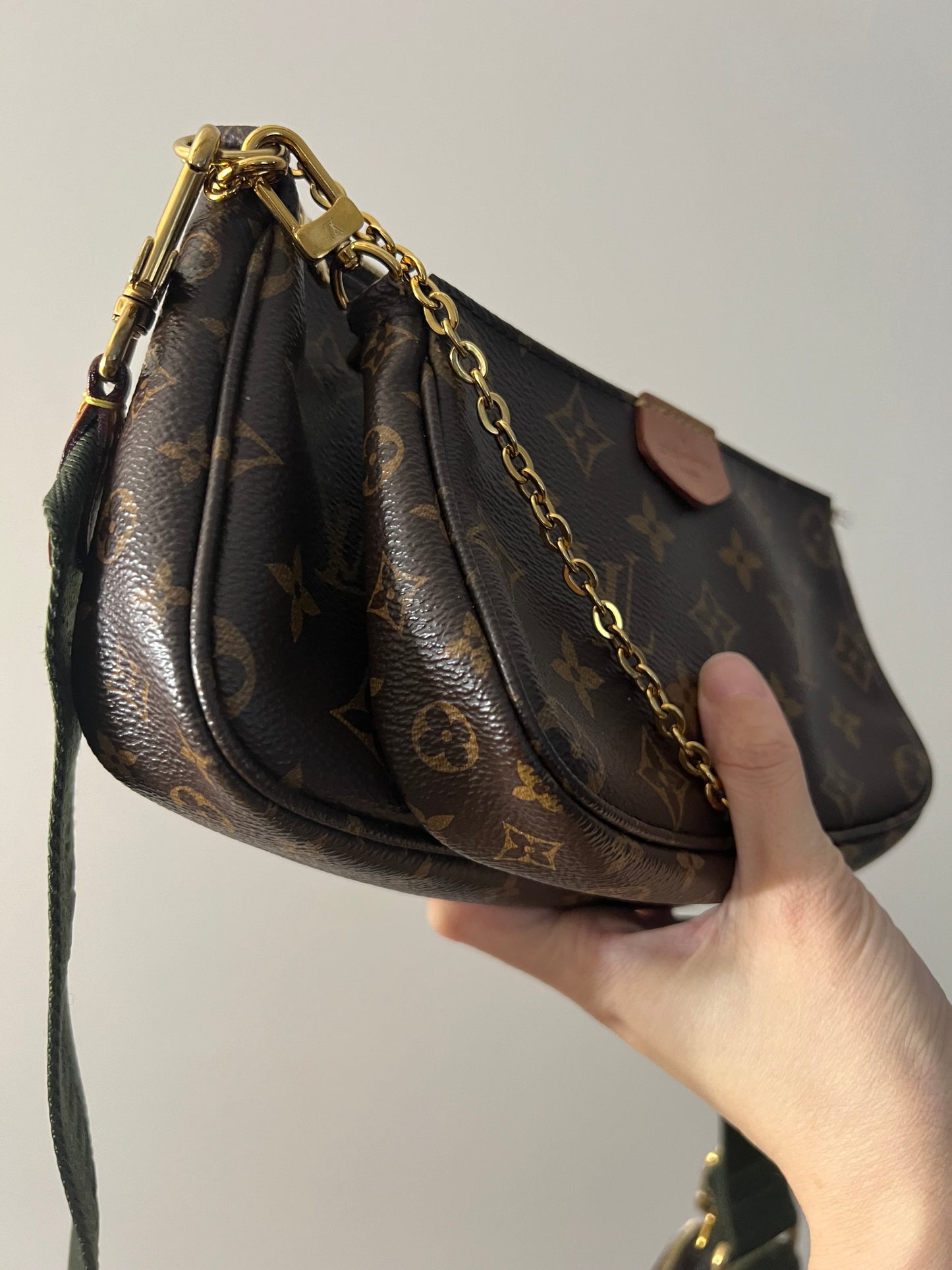 Louis Vuitton multi pochette monogram, kakhi strap