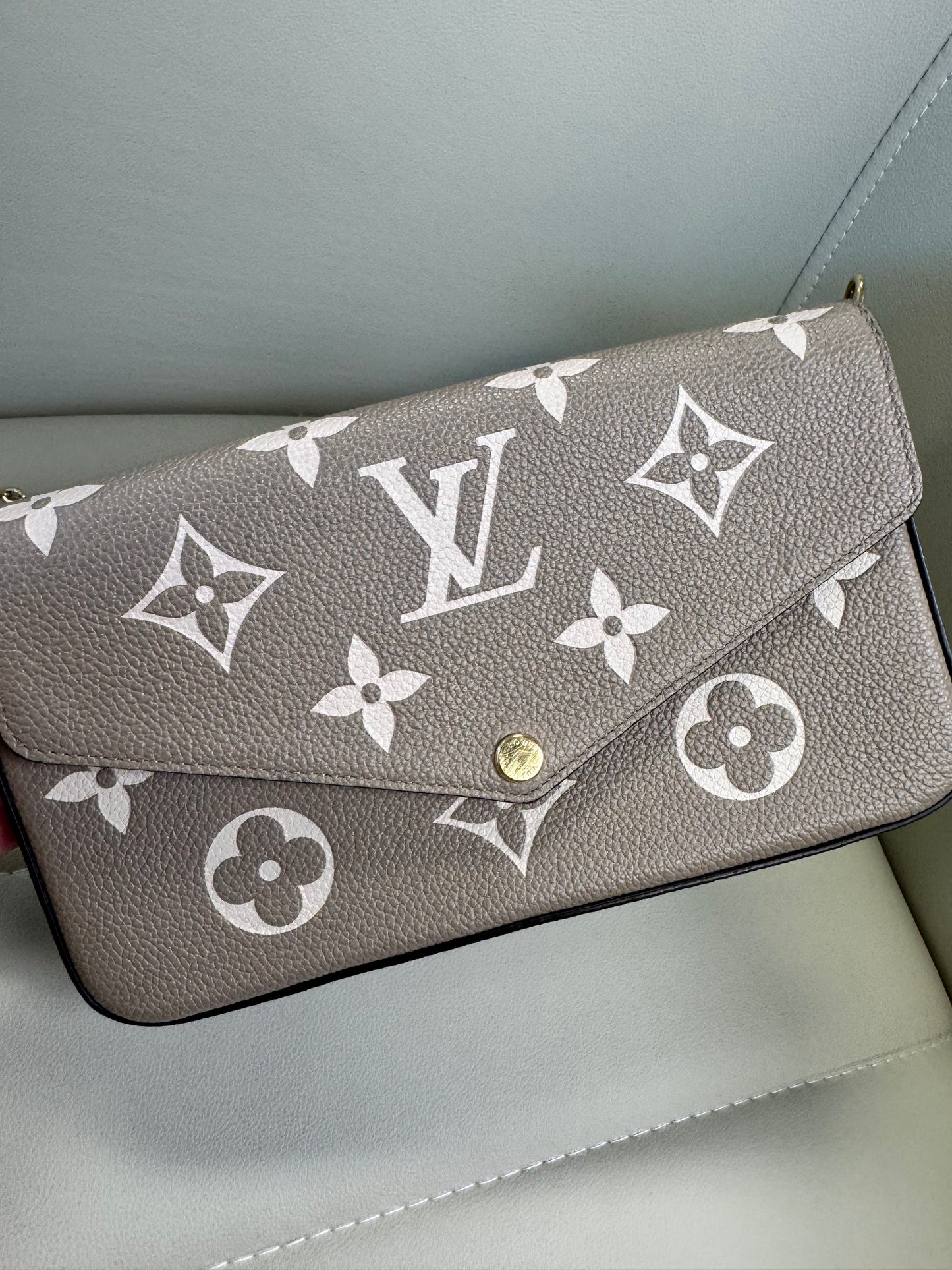 Louis Vuitton Empreinte Monogram Felicie Pochette, Turtle Dove