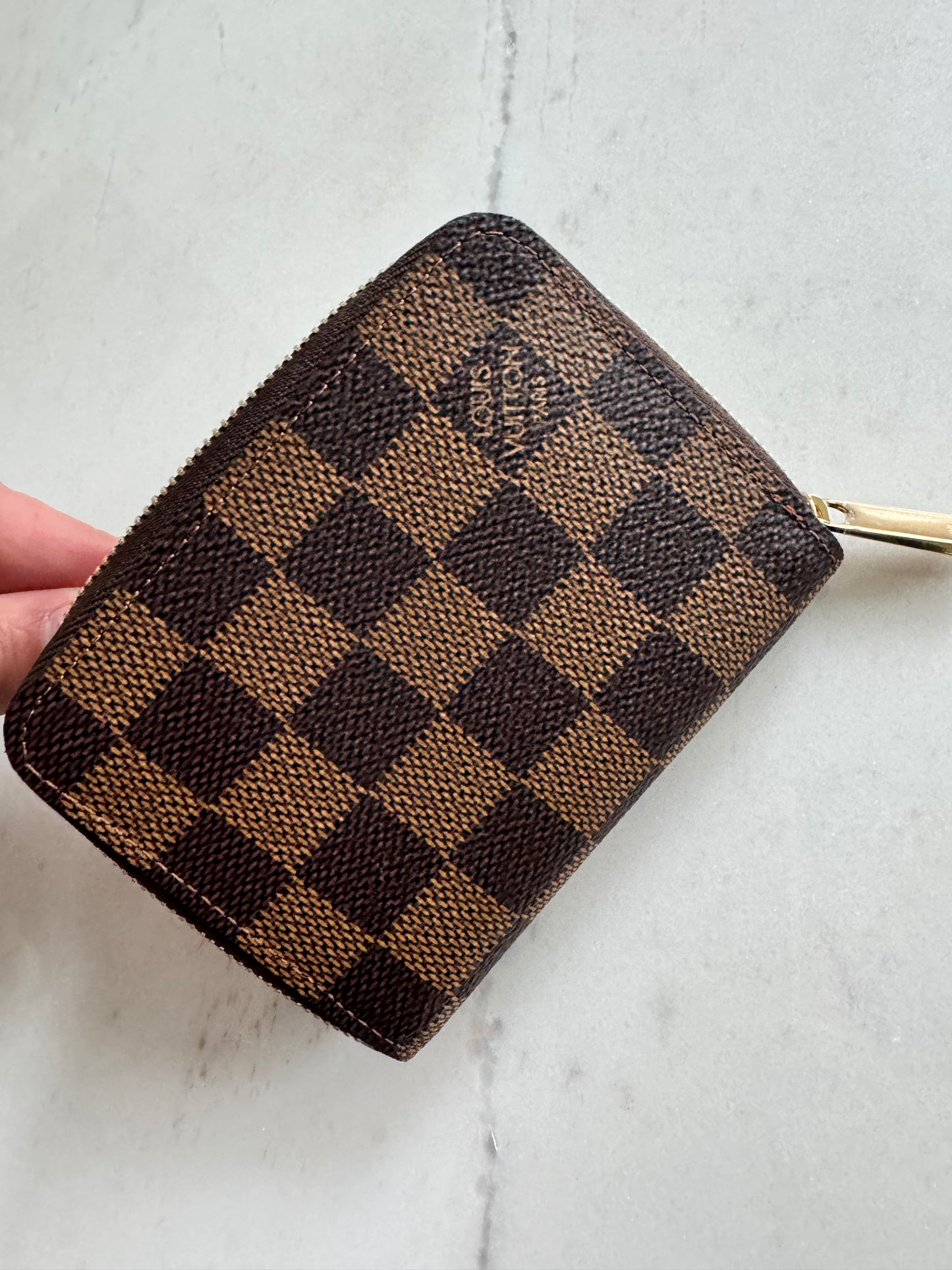 Louis vuitton DE zippy coin purse