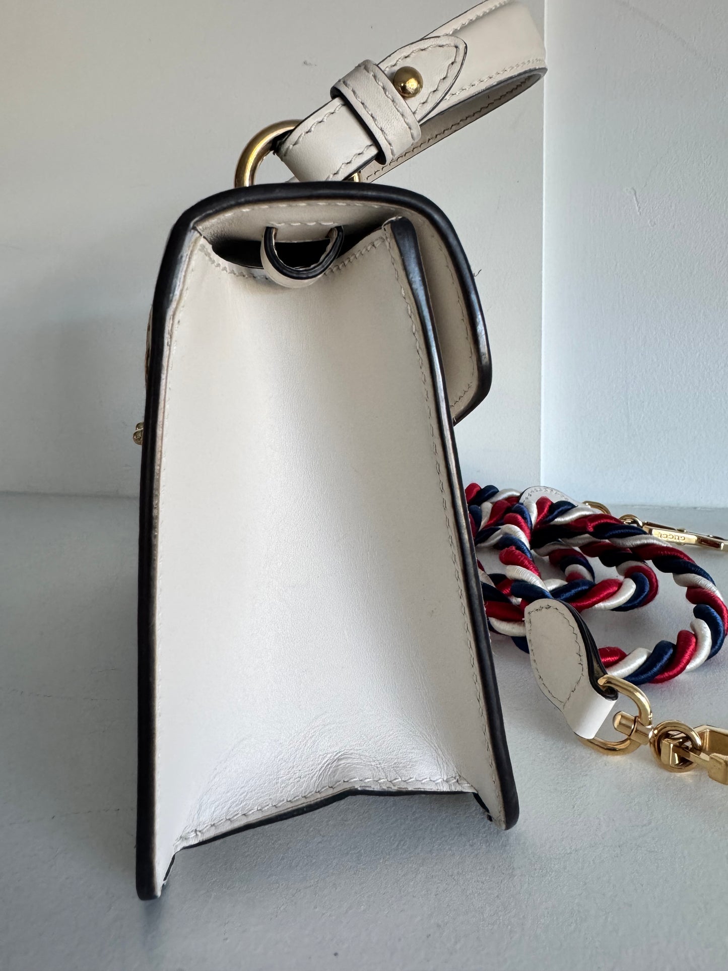 Gucci Chain-Link Sylvie Mini, White