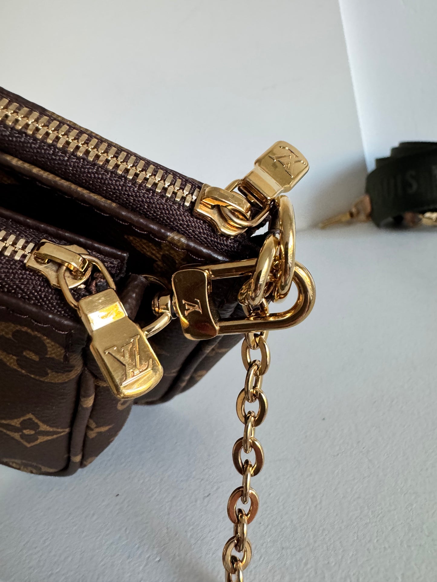 Louis Vuitton Monogram Multipochette