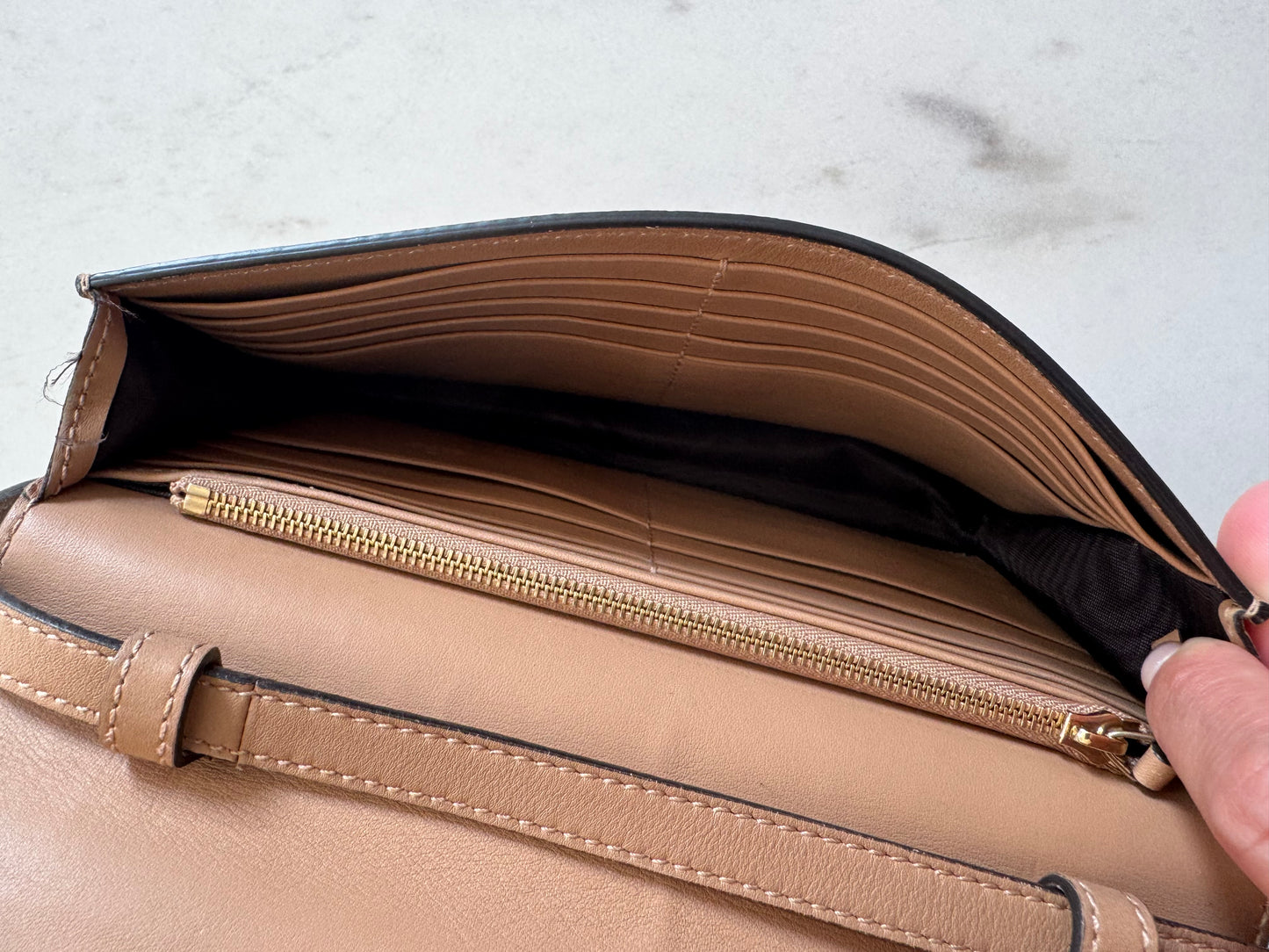 Gucci Beige Interlocking GG Crossbody Wallet on Strap