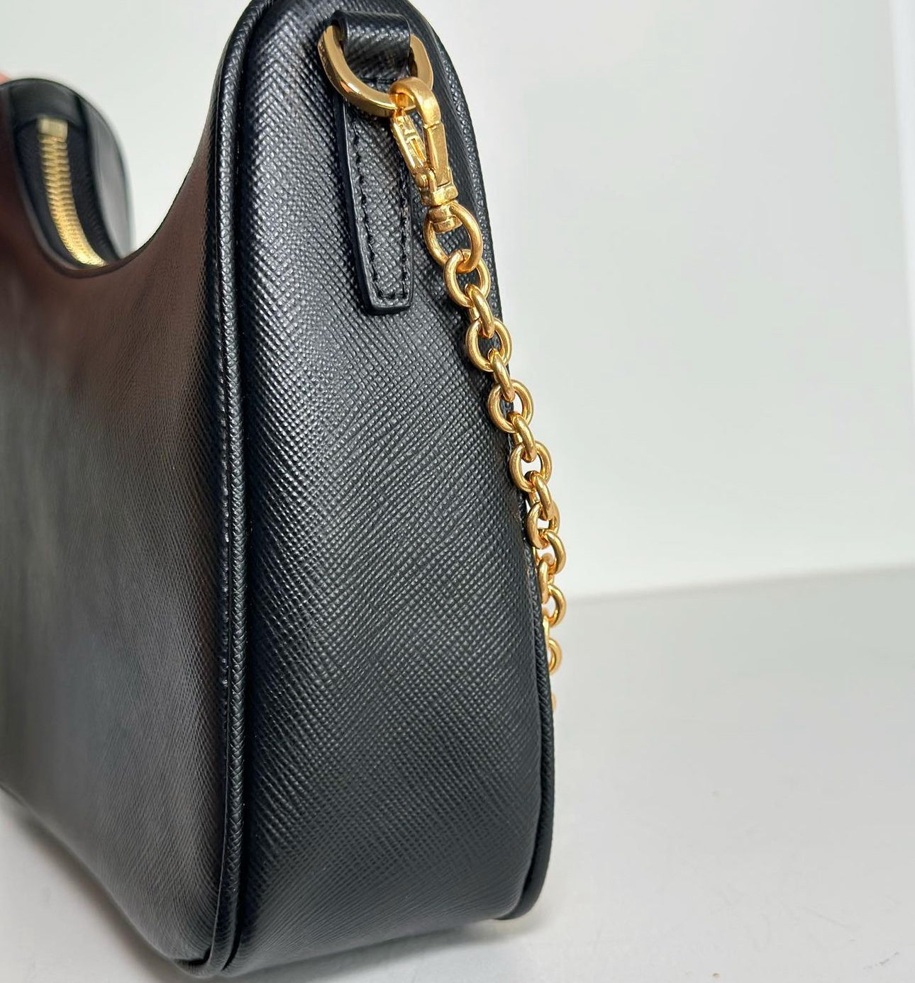 Prada Re edition 2005 Leather