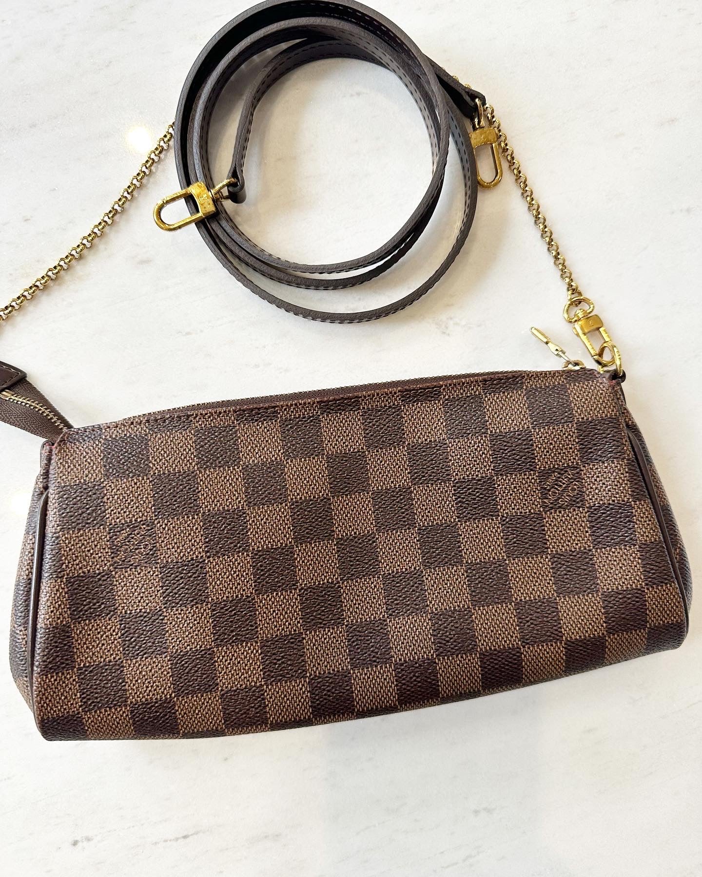 Louis Vuitton Eva Clutch DE