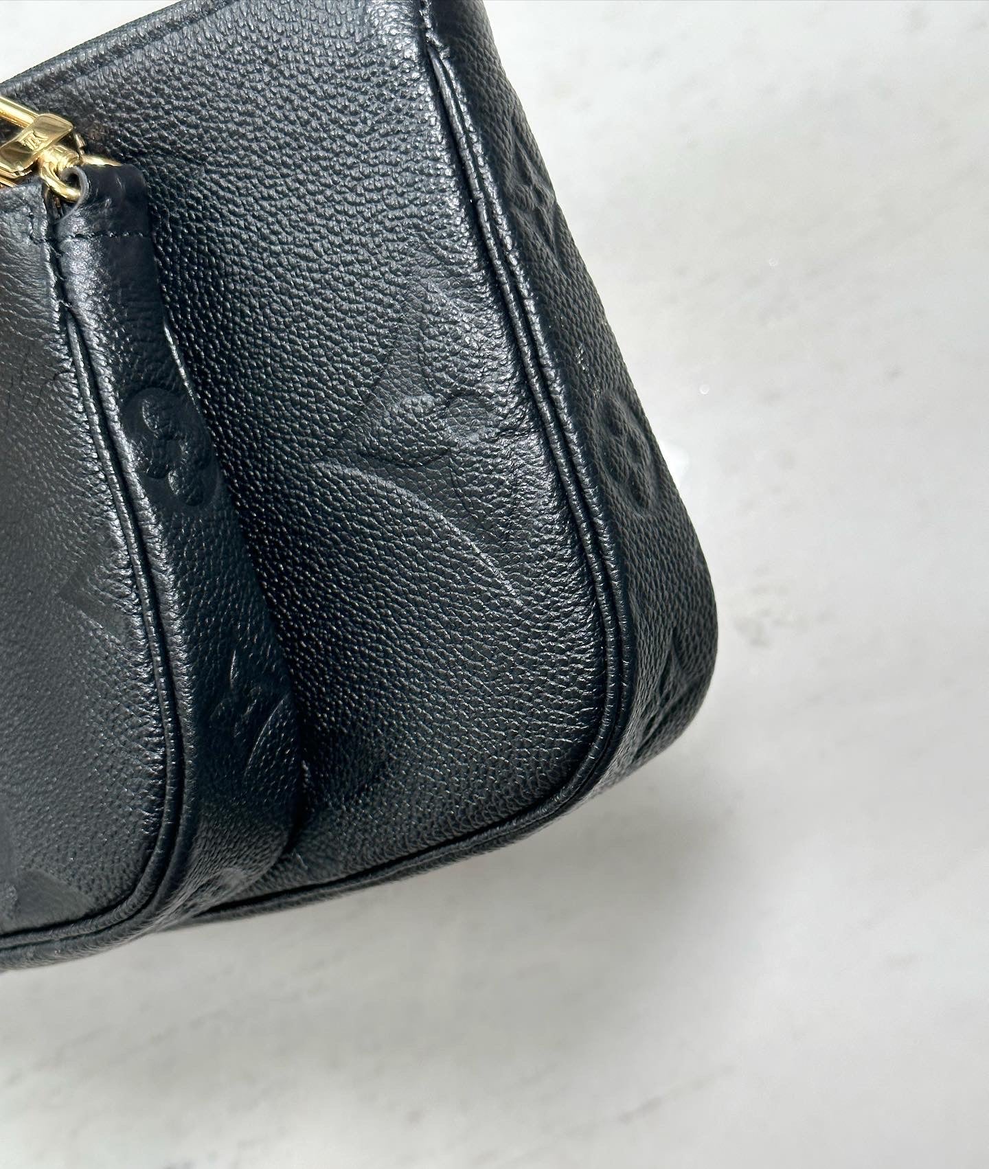 Louis Vuitton Multipochette Empriente Monogram, Black