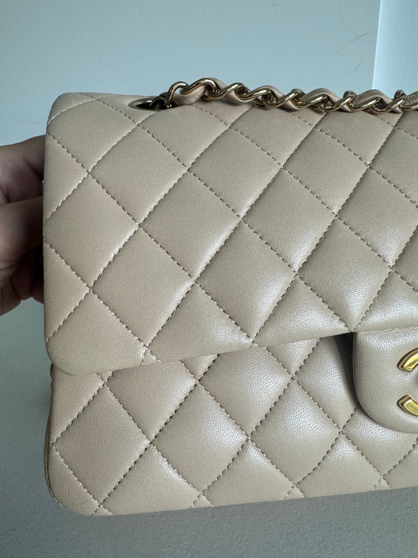 Chanel medium classic double flap lambskin beige GHW