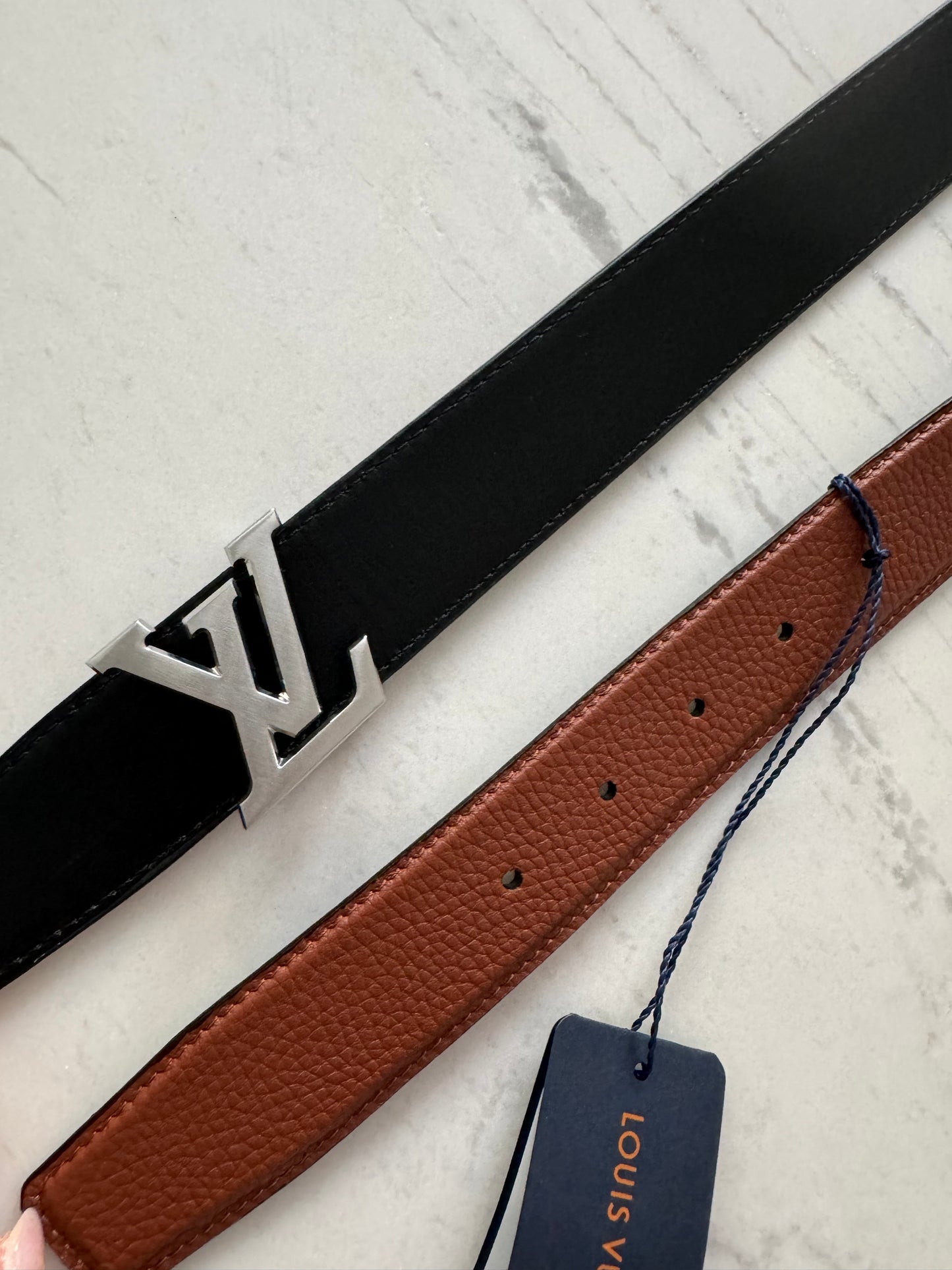 Louis Vuitton heritage 35mm reversible belt