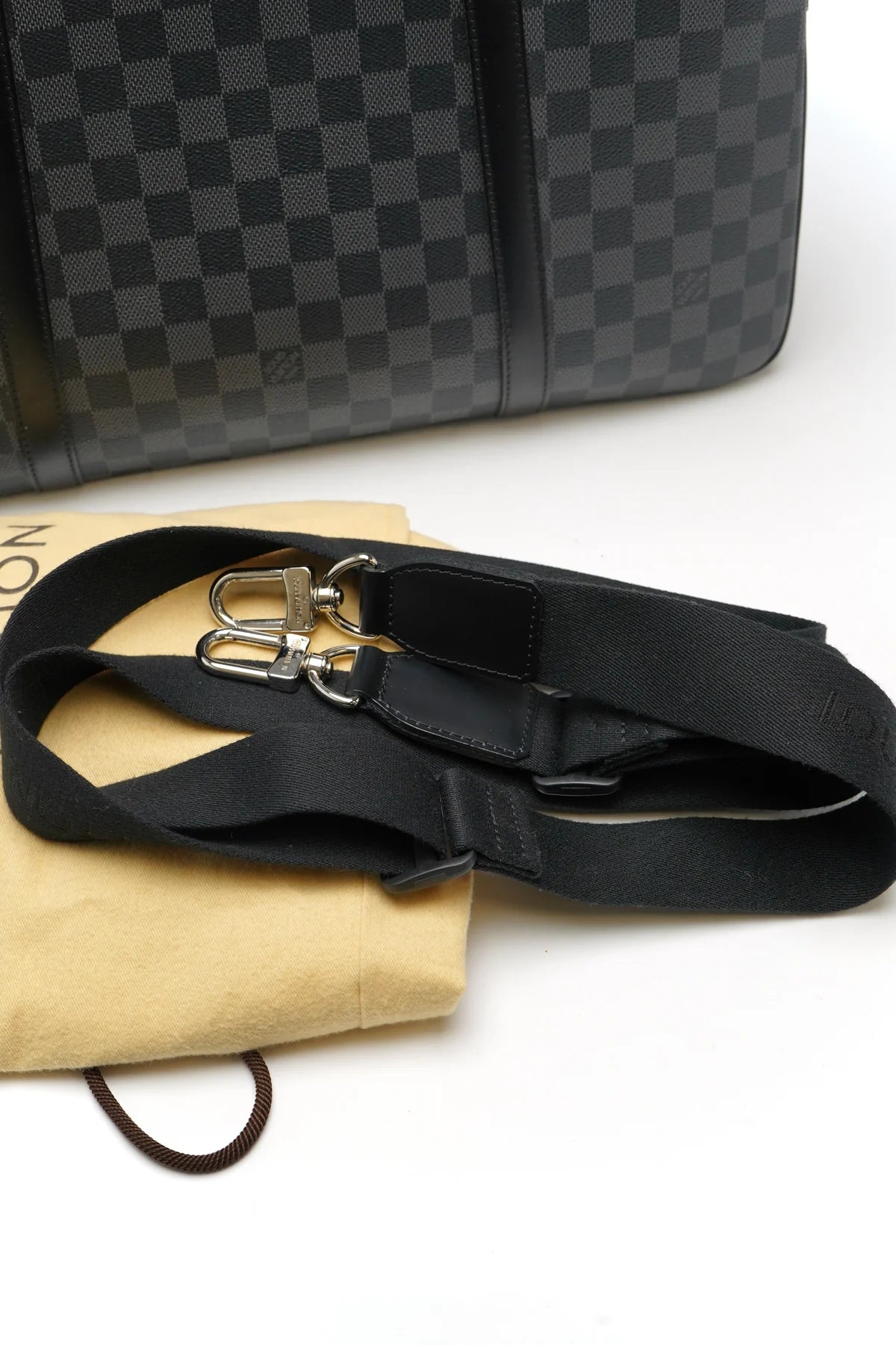 Louis Vuitton Damier Graphite Porte-Documents Voyage GM