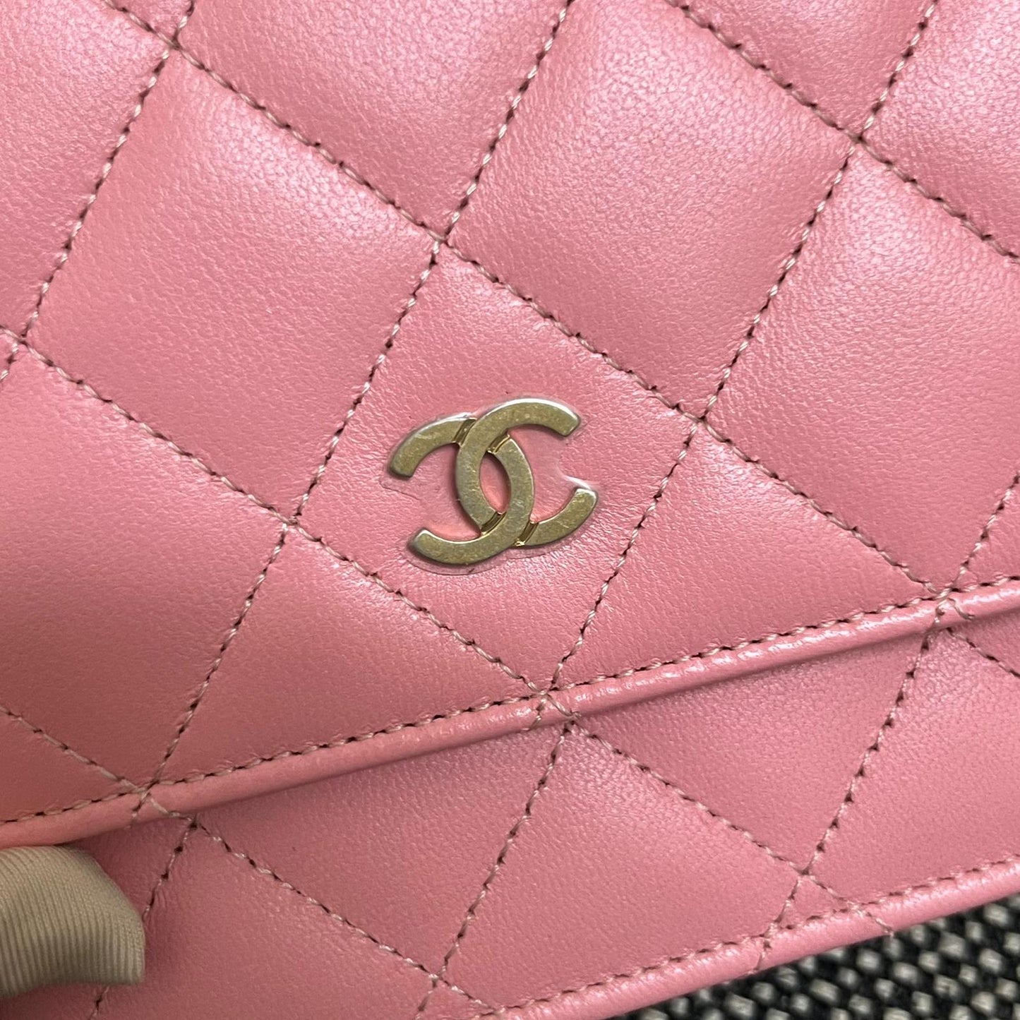 Chanel Classic Wallet On Chain