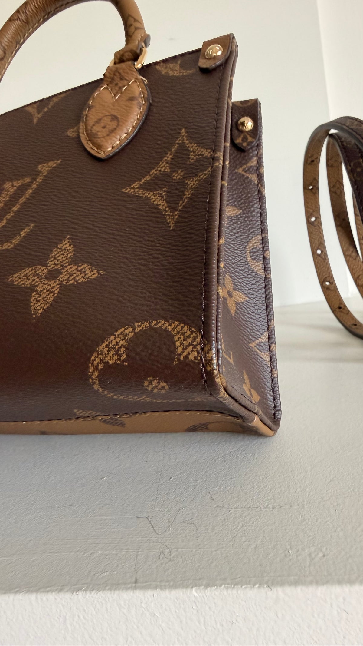 Louis Vuitton OnTheGo BB