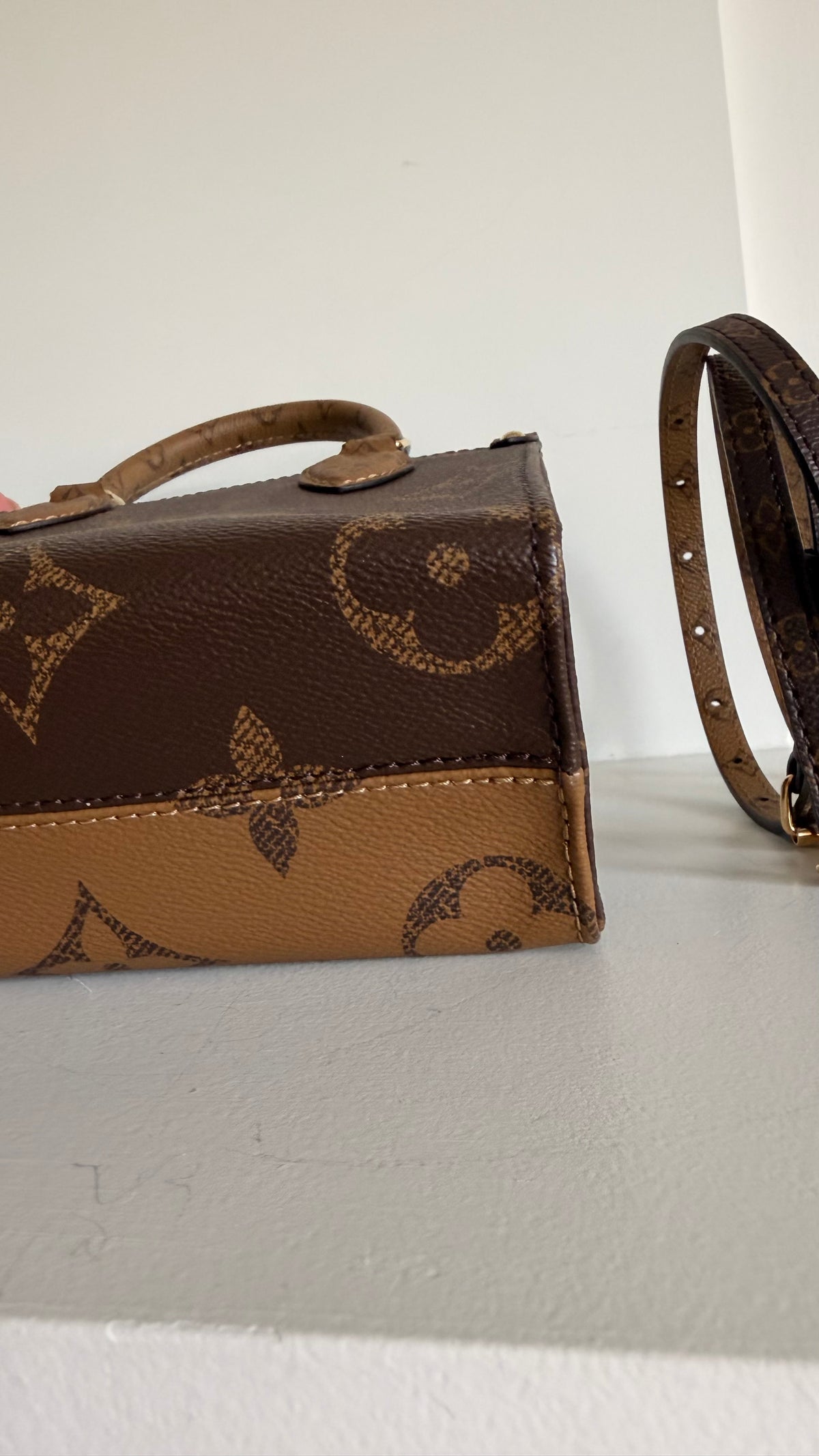 Louis Vuitton OnTheGo BB