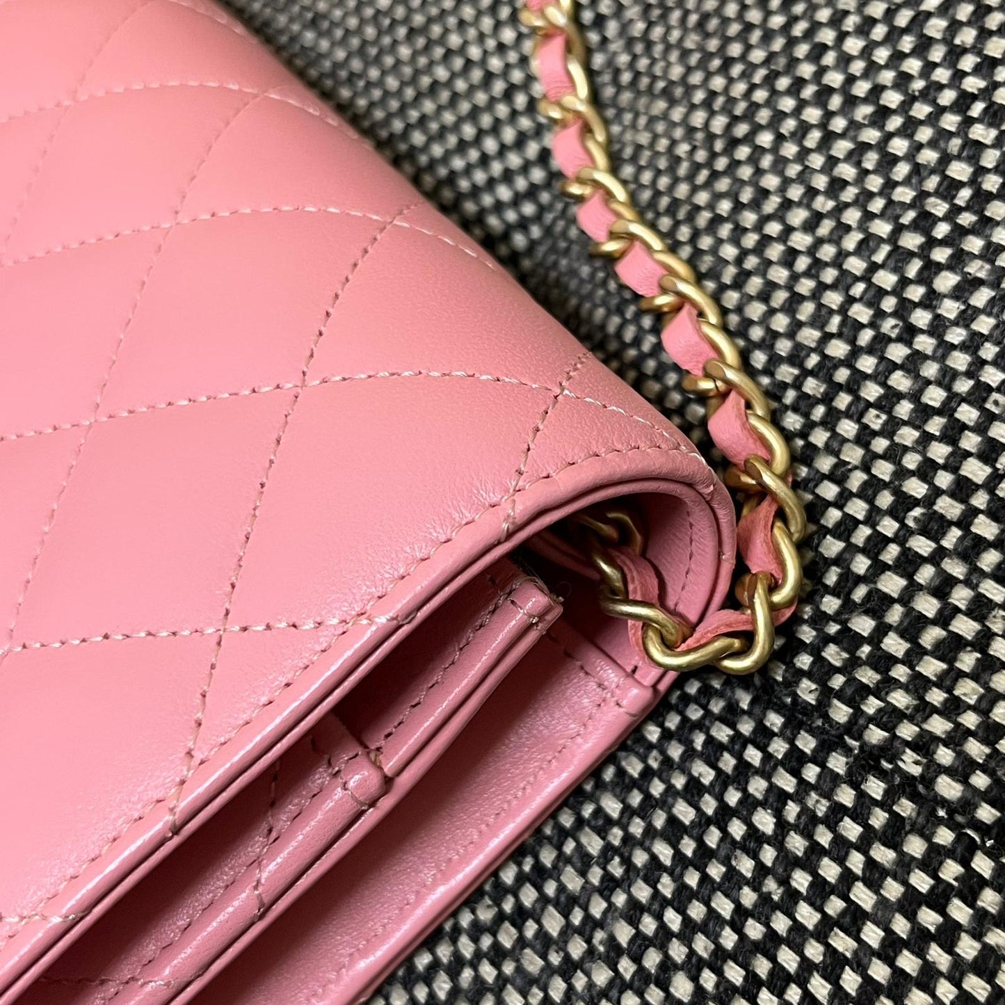 Chanel Classic Wallet On Chain