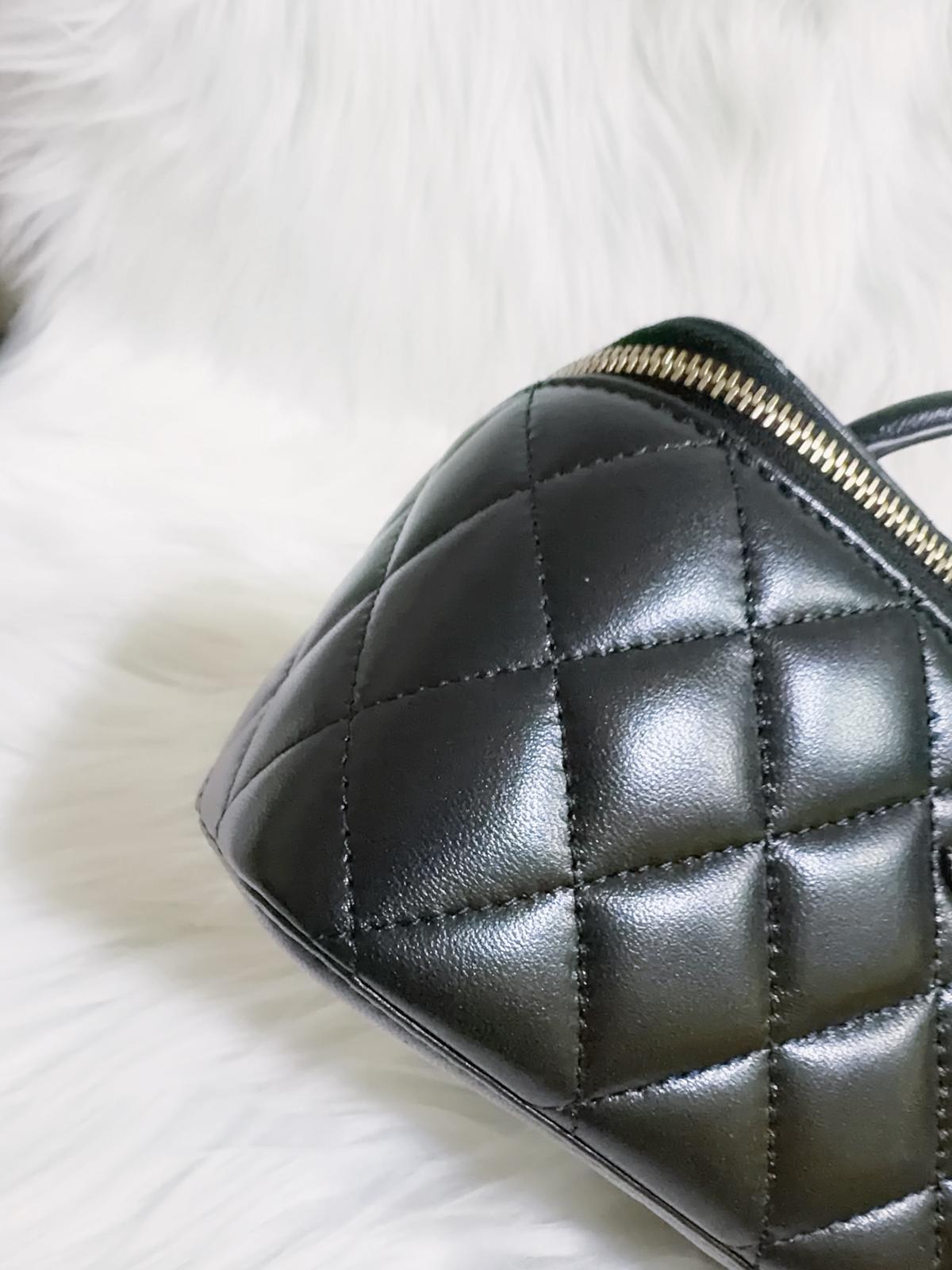 Chanel Black Quilted Top Handle Vanity Case Crystal & Light Gold Hardware