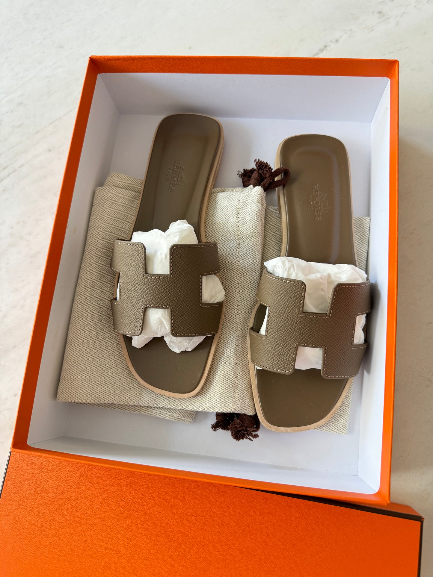 Hermes oran sandals, etoupe