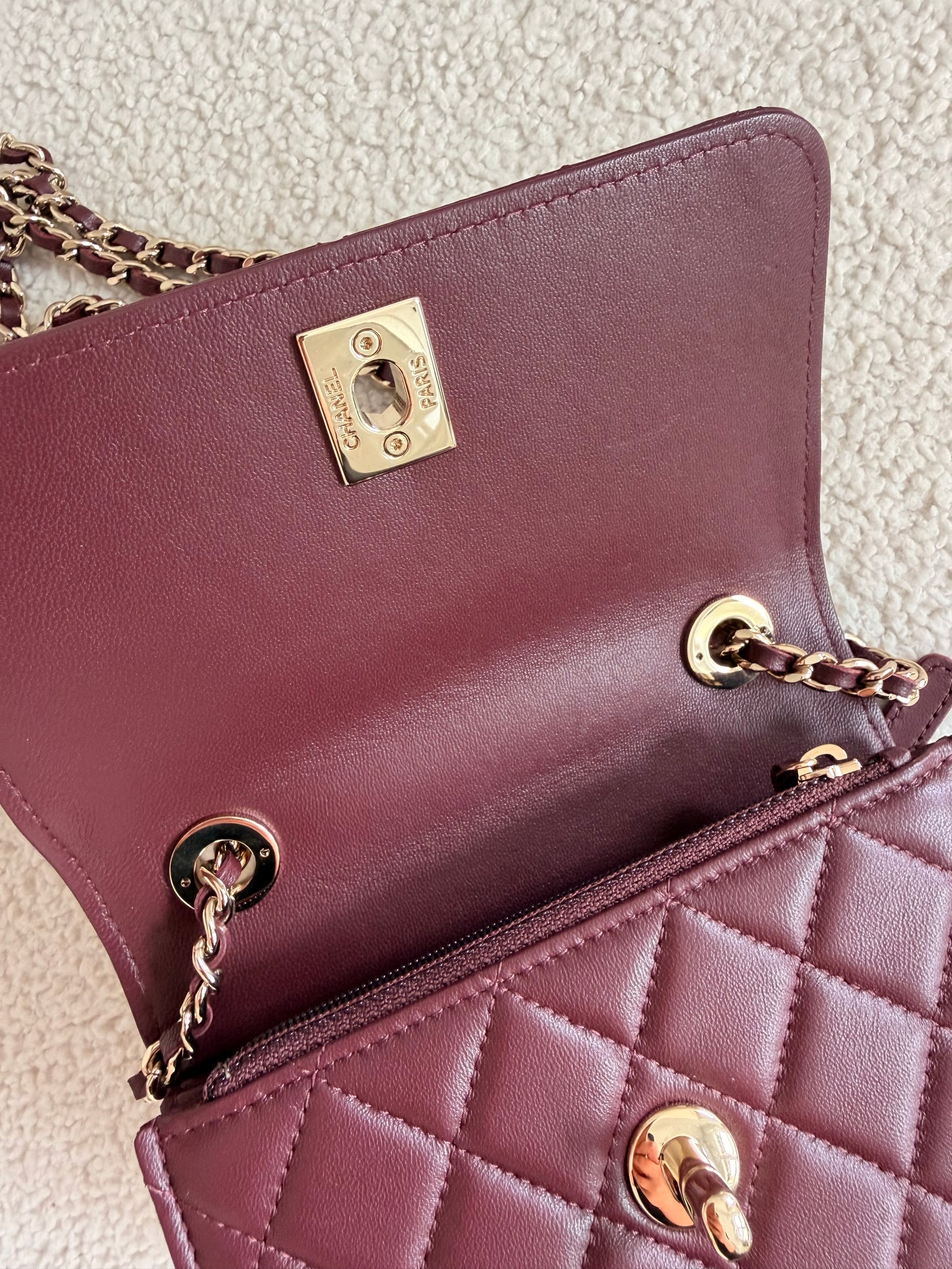 Chanel Trendy Wallet On Chain