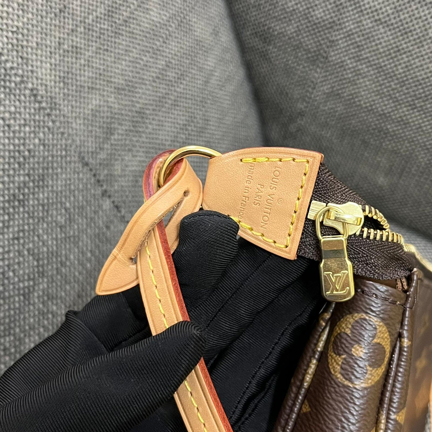Louis Vuitton Pochette Accessories Bag